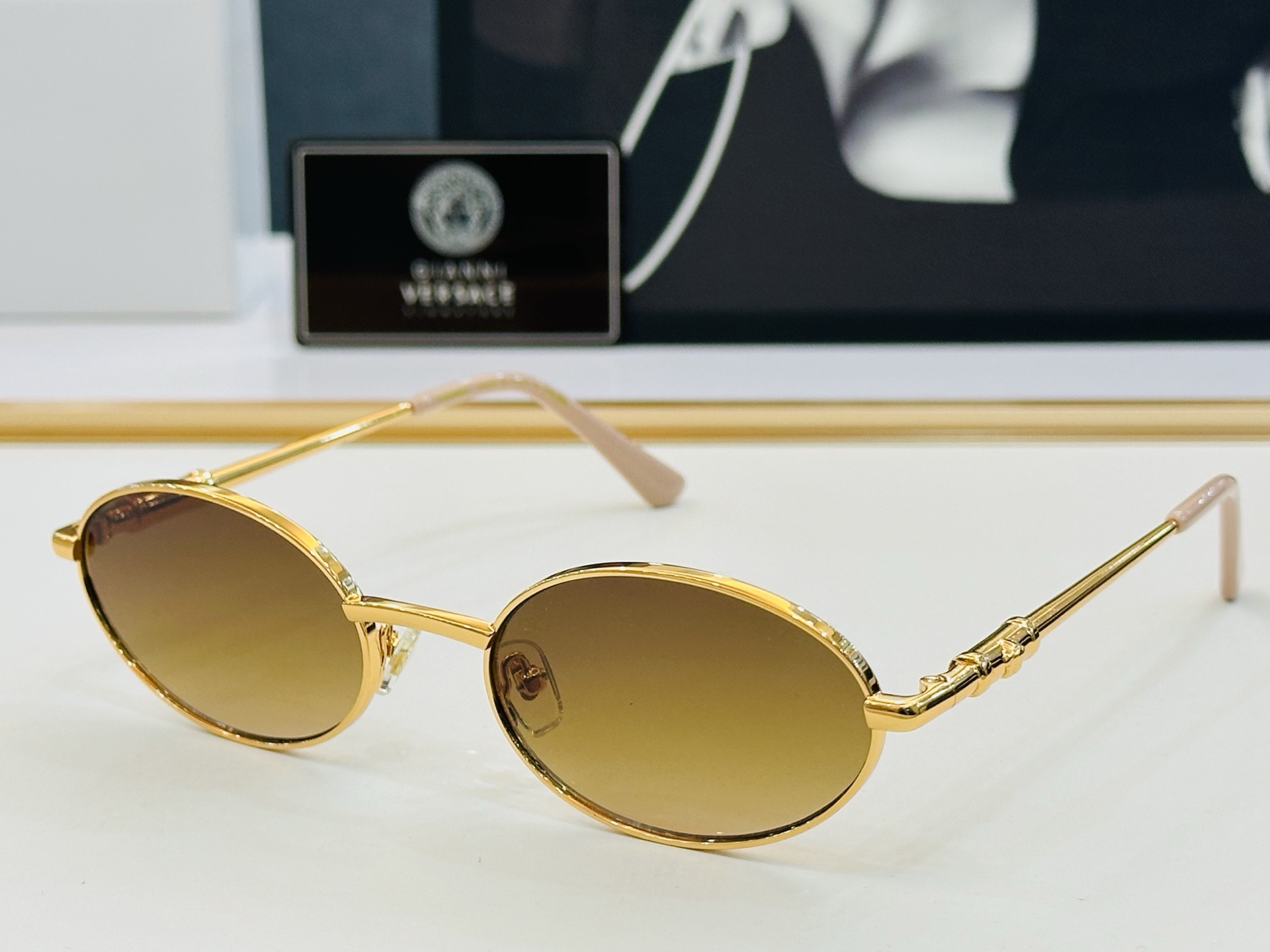 ❤️❤️范思家 VERSACE✨✨✨MODEL：X13 Size：56口20-143 ✨K 有范 