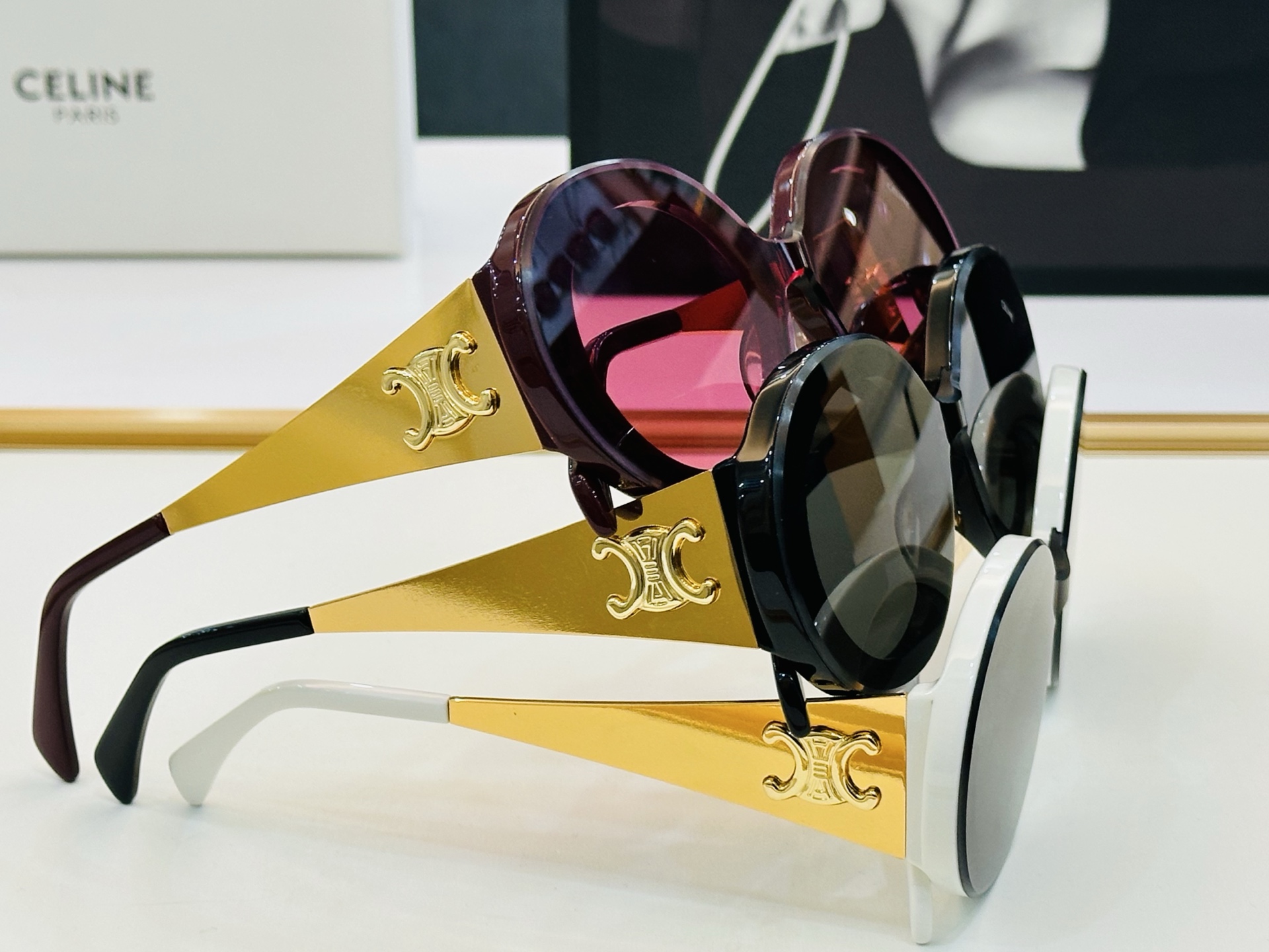 【CELINE】赛琳 CL42106U Size：52口22-145 一直热销的款式 欧美风 光泽度好 