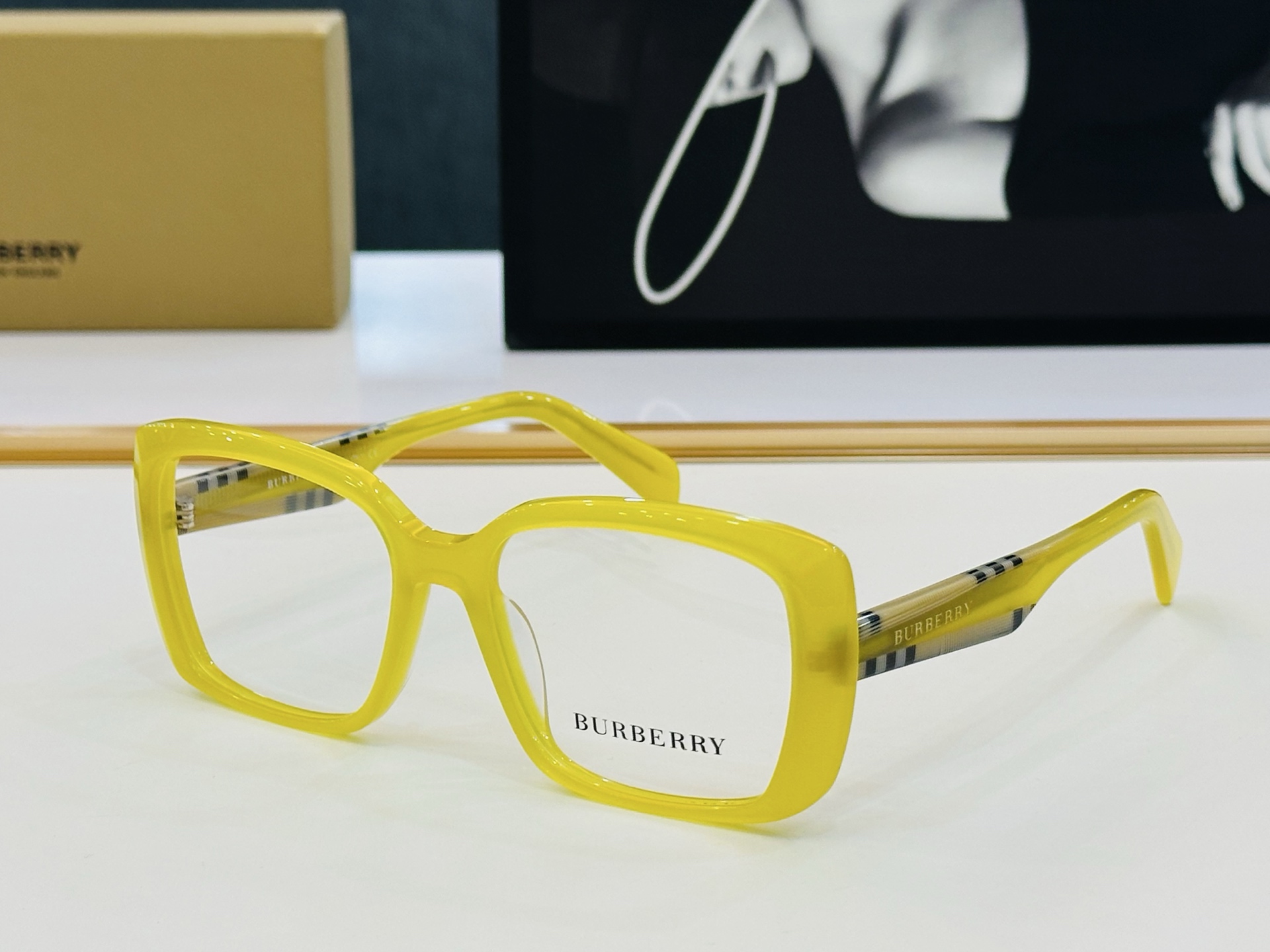新款 BURBERR*🔻巴家 BE2436  百搭镜架Size：54口19-145   🌲🌲🌲板材框 Z