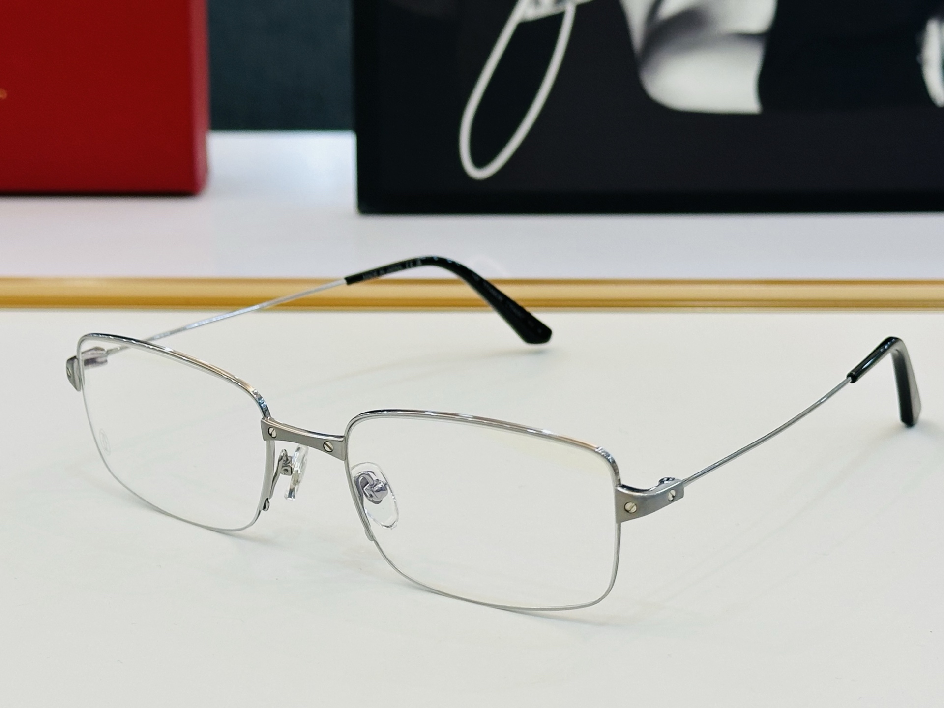Cartie* 卡家 太阳镜 CT0406O Size：56口20-145   电镀工艺精湛气质十足！L
