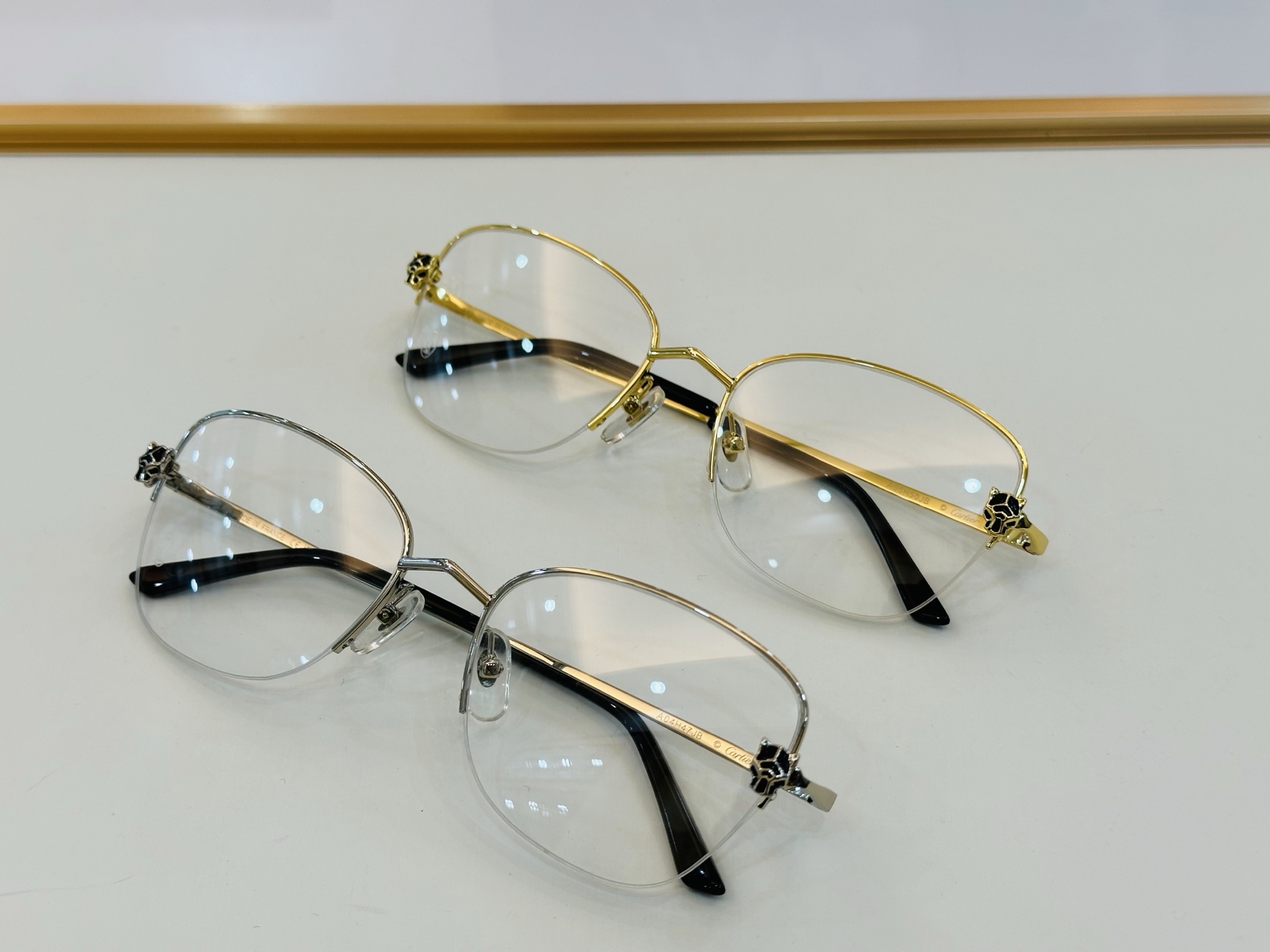 Cartie* 卡家 太阳镜 CT0447O Size：55口19-145   电镀工艺精湛气质十足！L