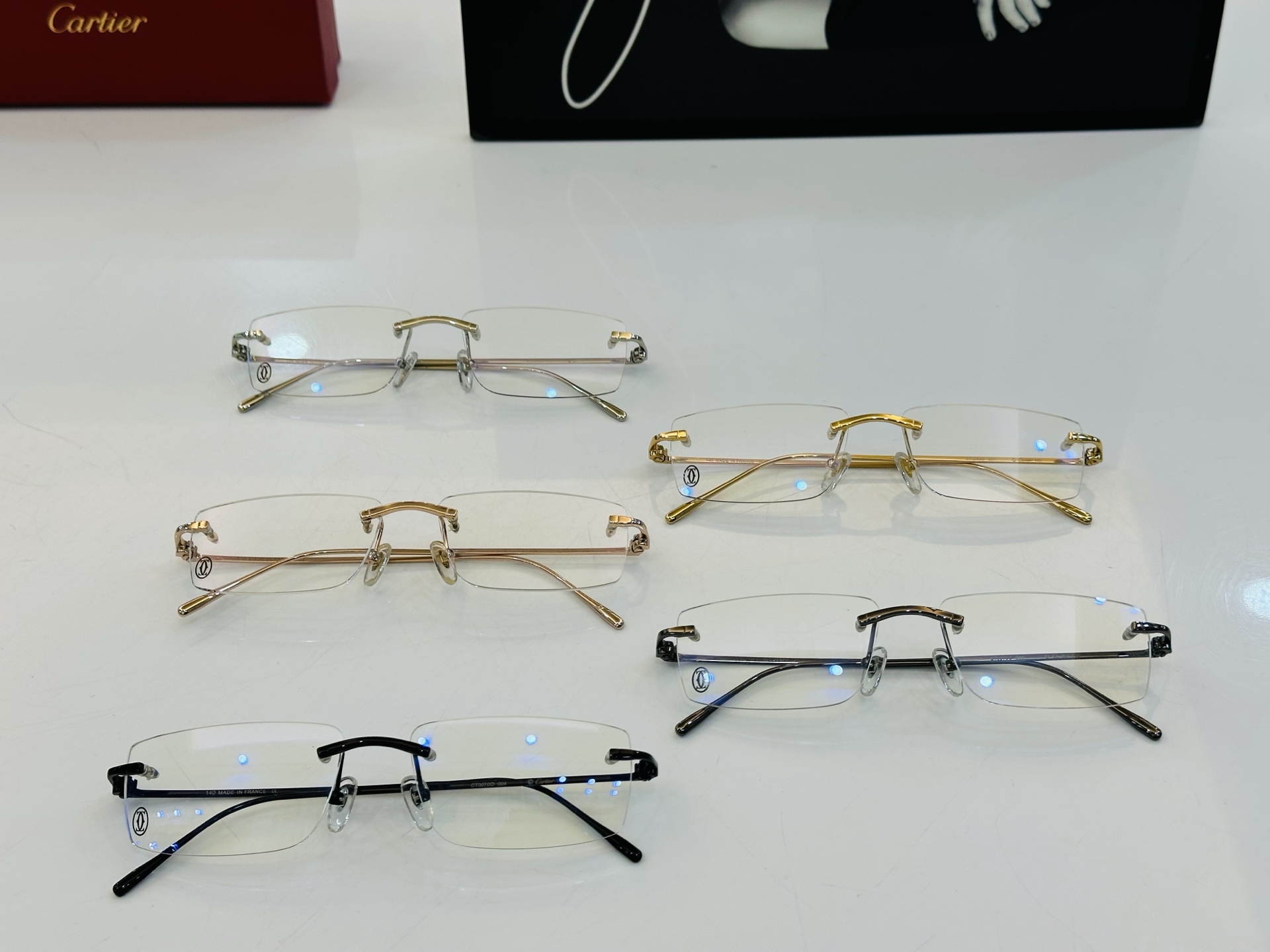 Cartie* 卡家 太阳镜 CT0070O Size：56口16-140 电镀工艺精湛气质十足！L男女