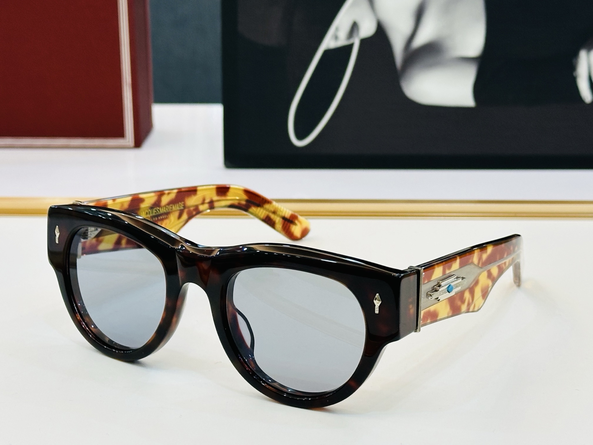 JACQUES MARIE DATTON 日本手工眼镜 镜框採用上板材打造出  SIZE：51口23-1
