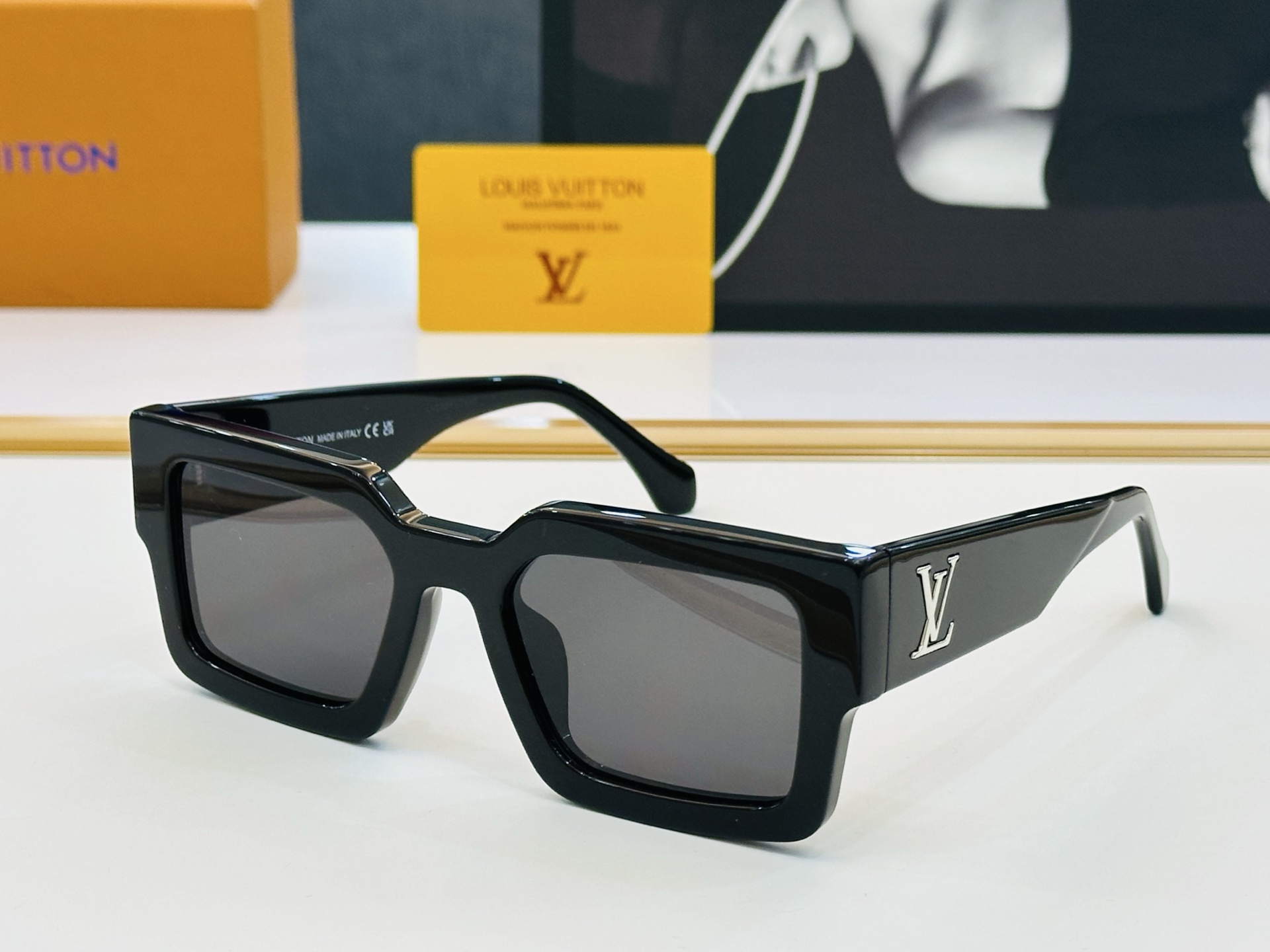 路易家 🎩Z2703W  Size：54口21-145 充满活力的 展现独特个性🌟展现大气的你 B高品质