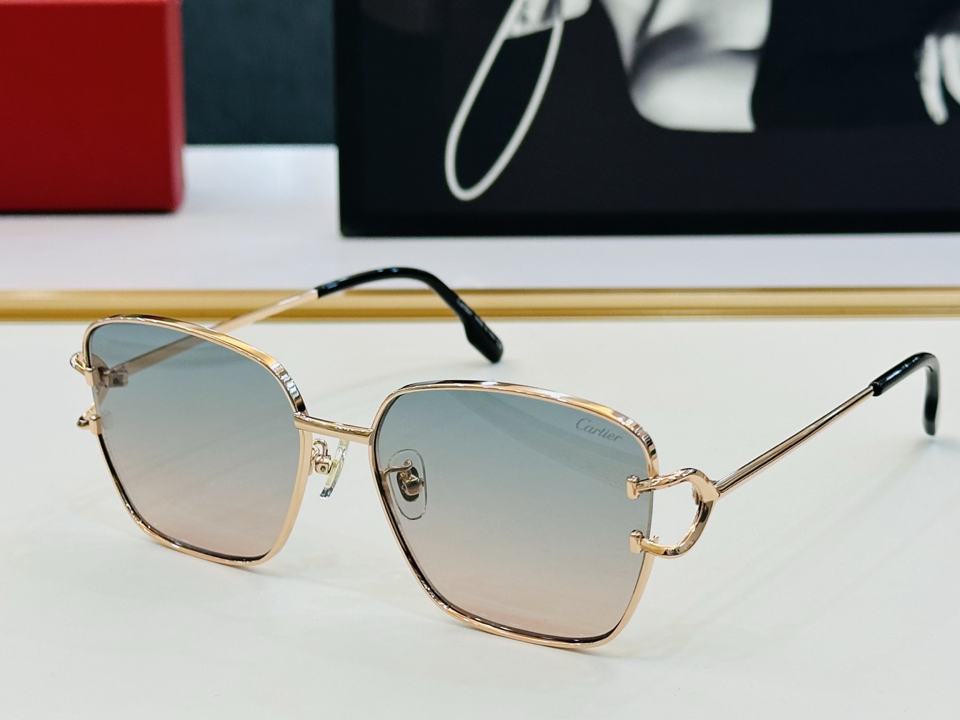 Cartie* 卡家 太阳镜 CT0486 Size：58口16-145 电镀工艺精湛气质十足！Z男女同