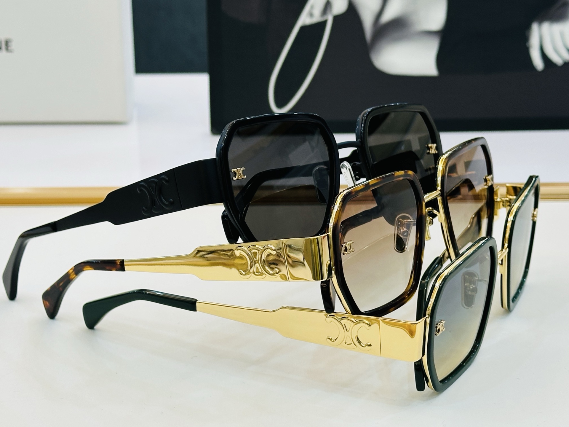 【CELINE】赛琳 CL40333F  Size：53口21-145    一直热销的款式 欧美风 L