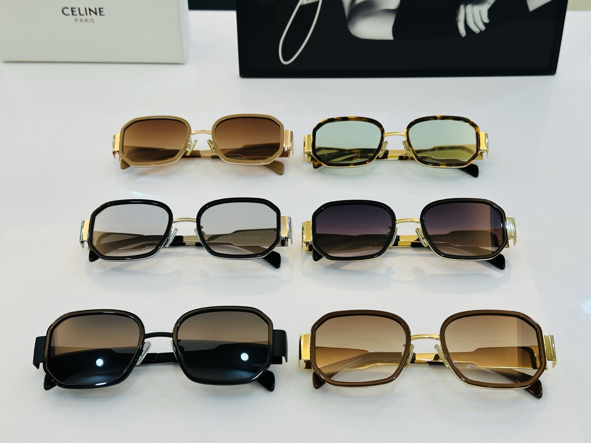 【CELINE】赛琳 CL40332F Size：52口22-145    一直热销的款式 欧美风 L光