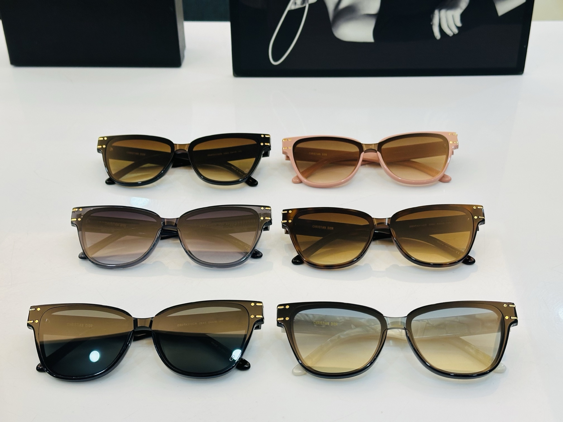 🔻🔻🔻DIO* 迪家 DSGTA31UCR Size：54口18-145   春夏款墨镜 😎🔆 XL搭配