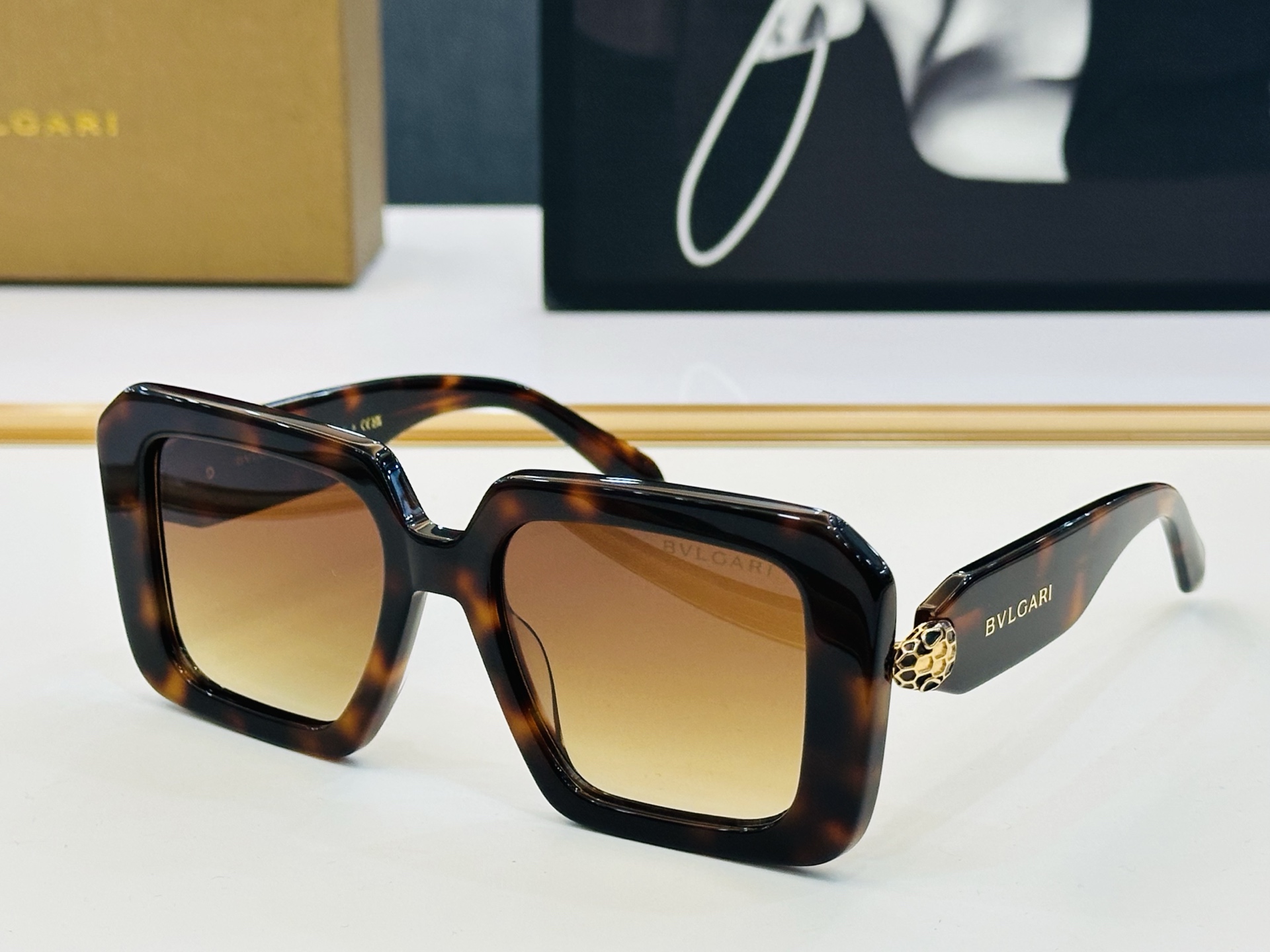 🆕款 官网同售 宝格家 BV40006  👍 Size ：52口19-145  绝对要买😎品质非常完美 