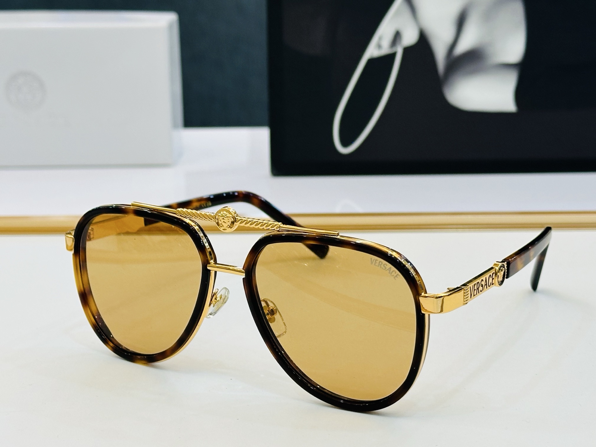 ❤️❤️范思家 VERSACE✨✨✨MODEL：VE6815 Size：58口17-142 ✨K 有范 
