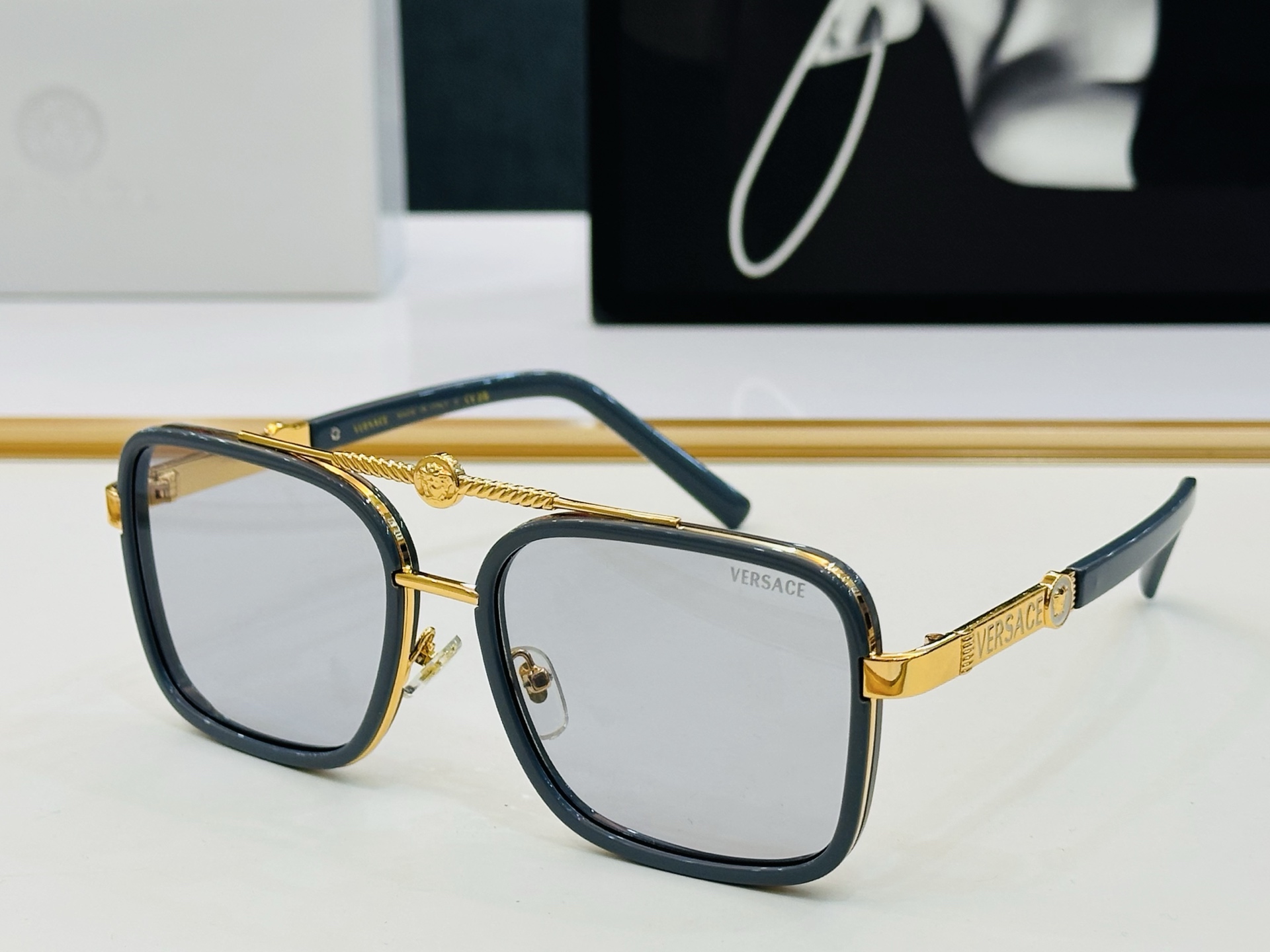 ❤️❤️范思家 VERSACE✨✨✨MODEL：VE5168 Size：57口18-142 ✨K 有范 
