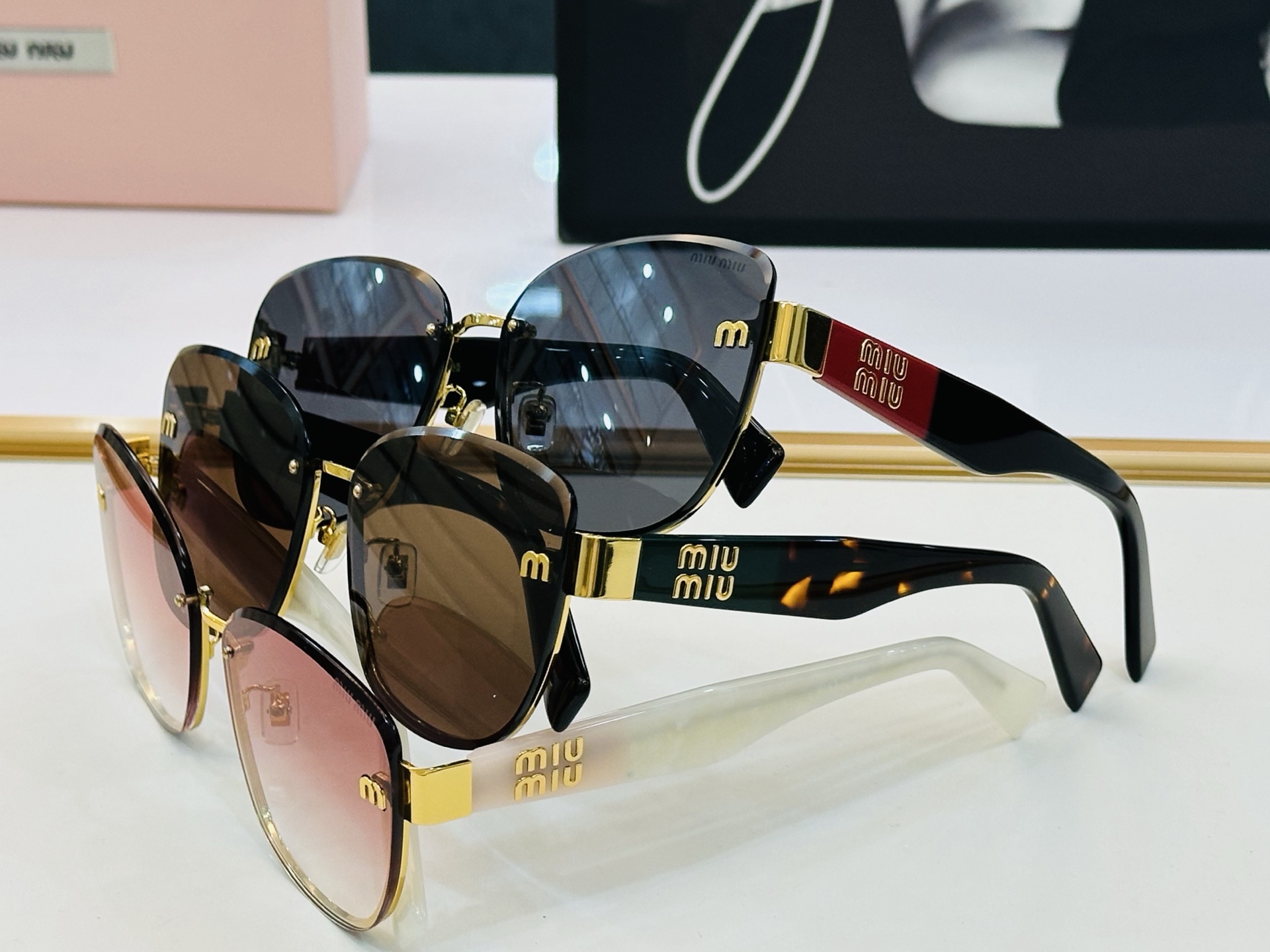 谬家 MU59ZS Size：61口16-145  女士太阳眼镜 玫瑰玫瑰 高档 q时尚墨镜潮人强强太阳