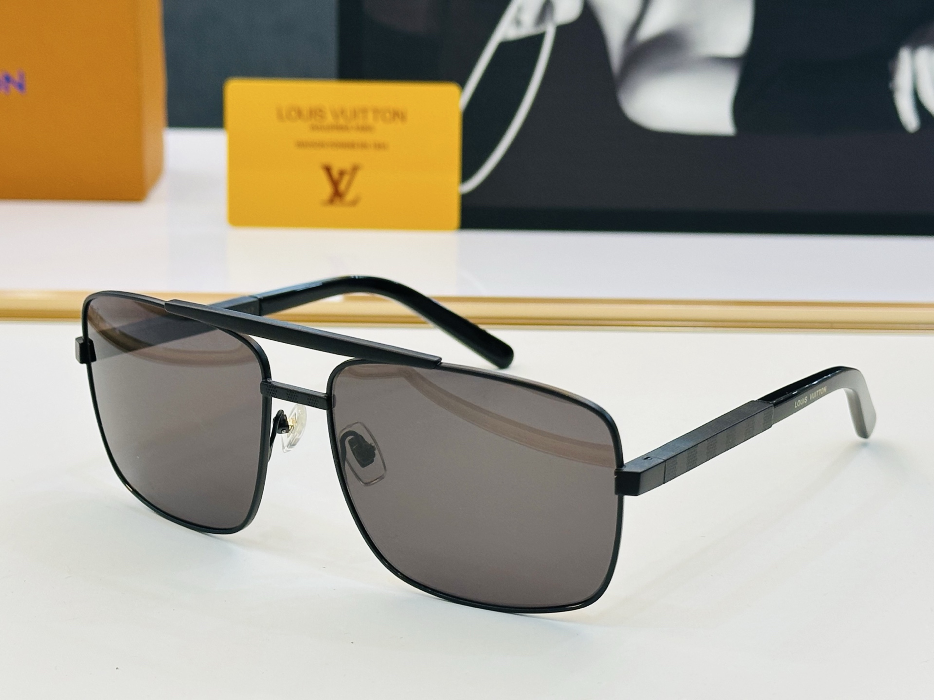🆕🔺LOUIS VUITTO*🔻路易家 Z0259U 金属框架 方形款男款墨镜 size 59口16-1