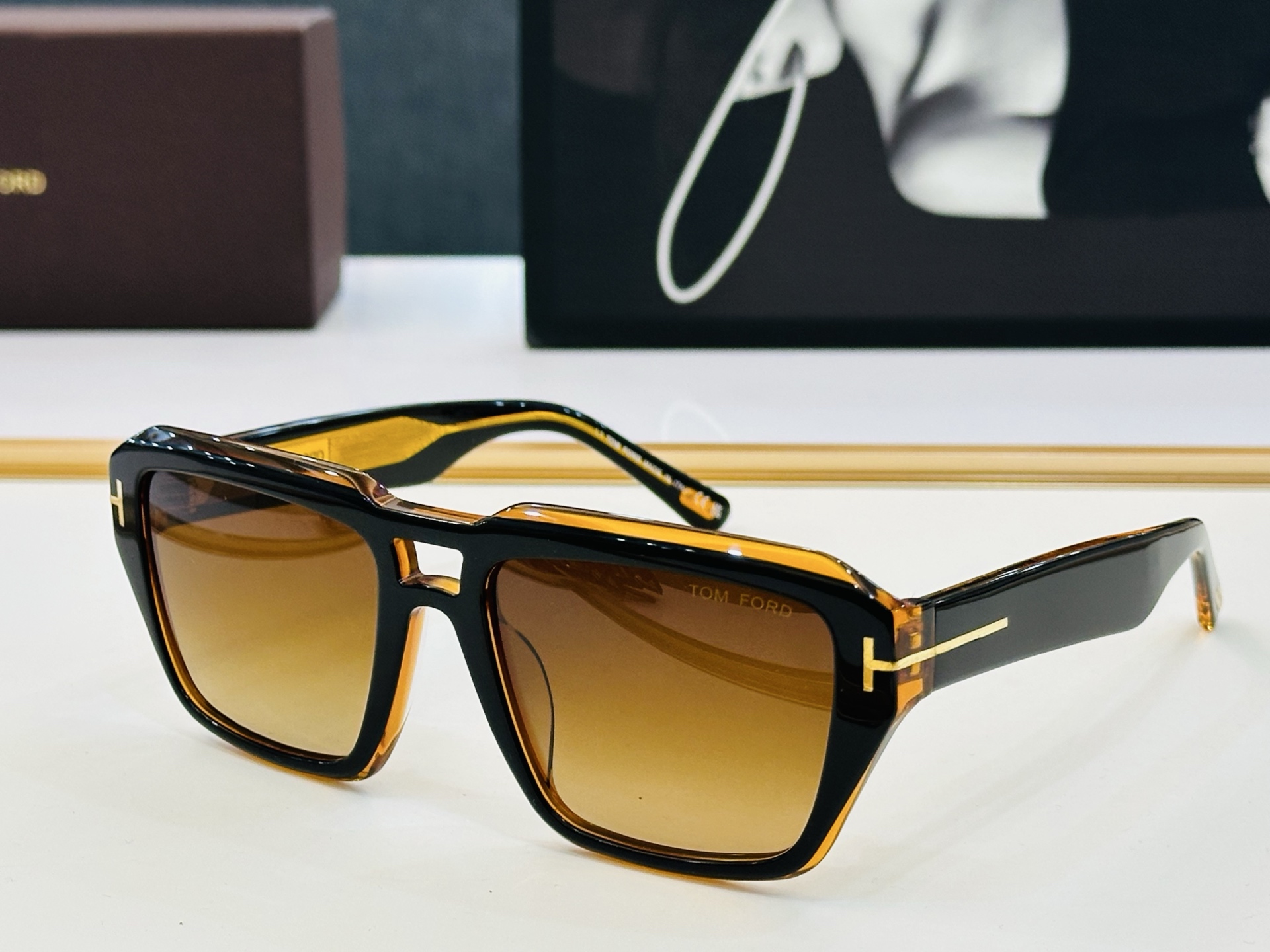 🔺TOM FOR*🔻 汤姆家 官网新款 FT1202 Size：54口19-145 经典时尚 🔝🔝C采用