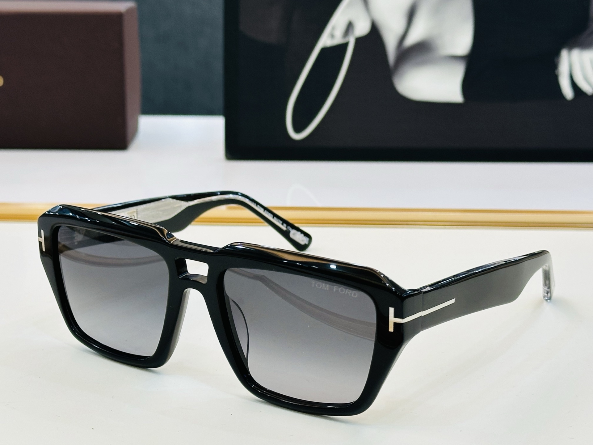 🔺TOM FOR*🔻 汤姆家 官网新款 FT1202 Size：54口19-145 经典时尚 🔝🔝C采用