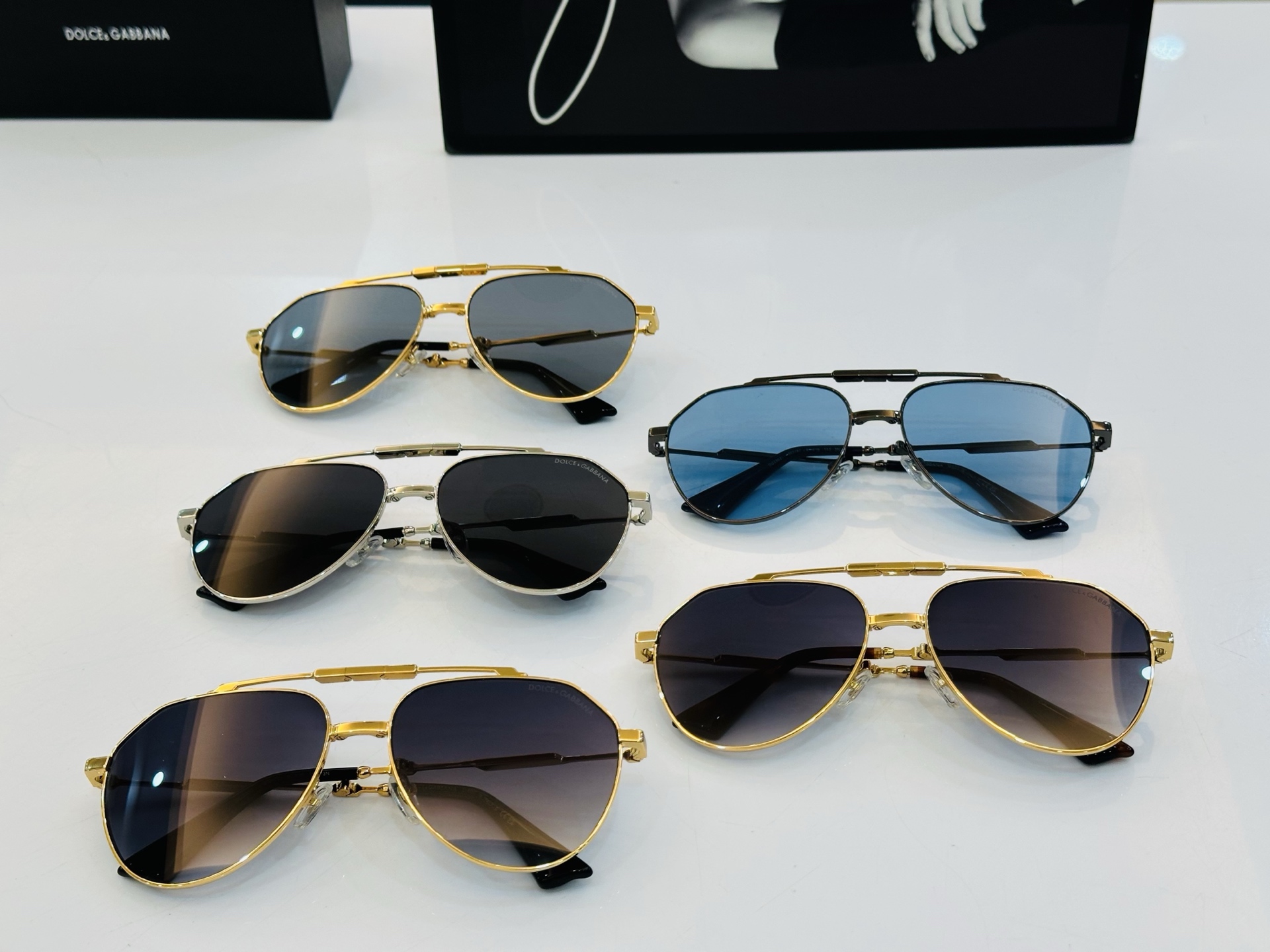 🆕 官网款 🔺DOLCE&GABBAN*🔻DG2302 Size：61口16-143  新颖独特🔝🔝bm