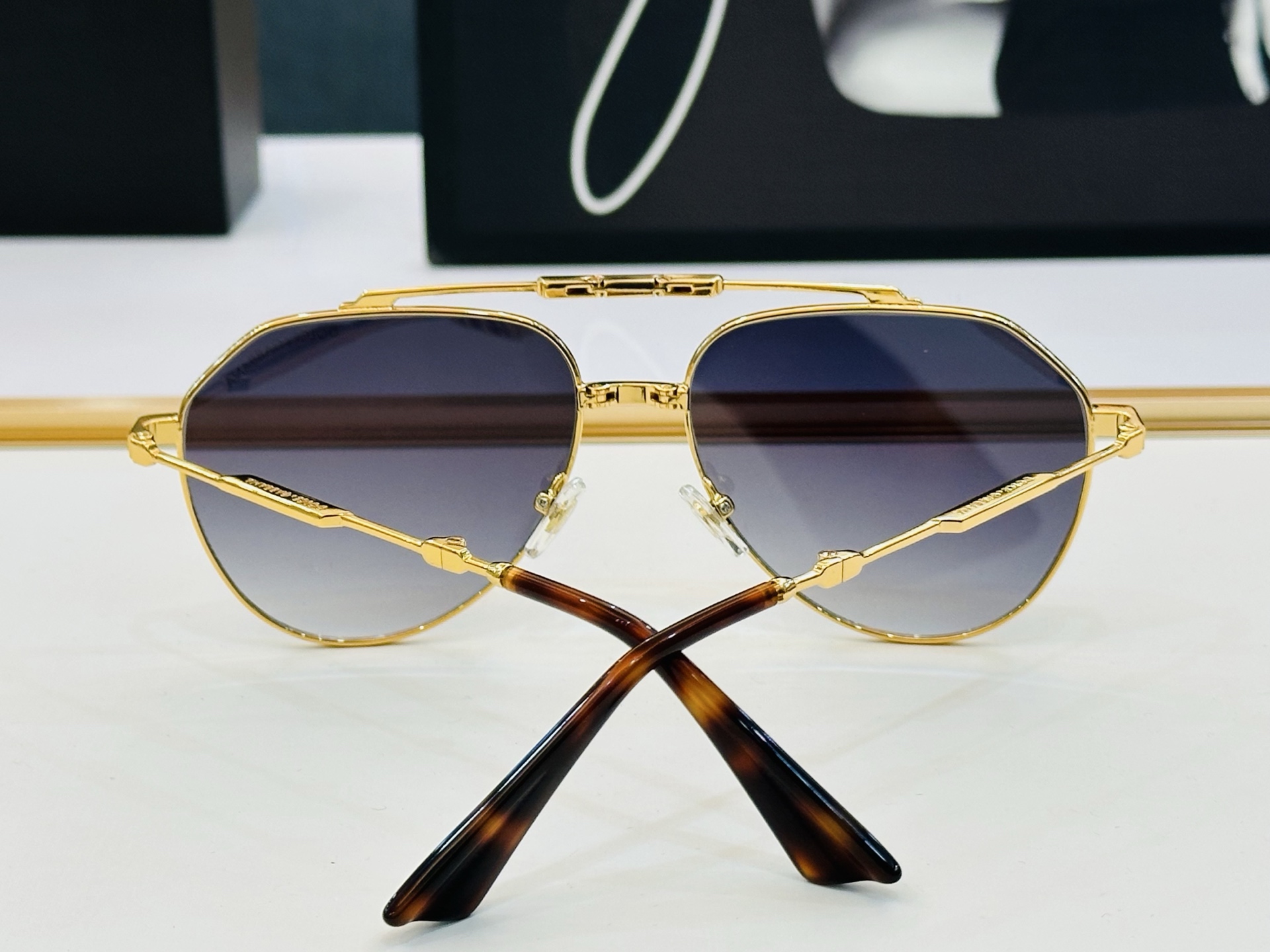 🆕 官网款 🔺DOLCE&GABBAN*🔻DG2302 Size：61口16-143  新颖独特🔝🔝bm