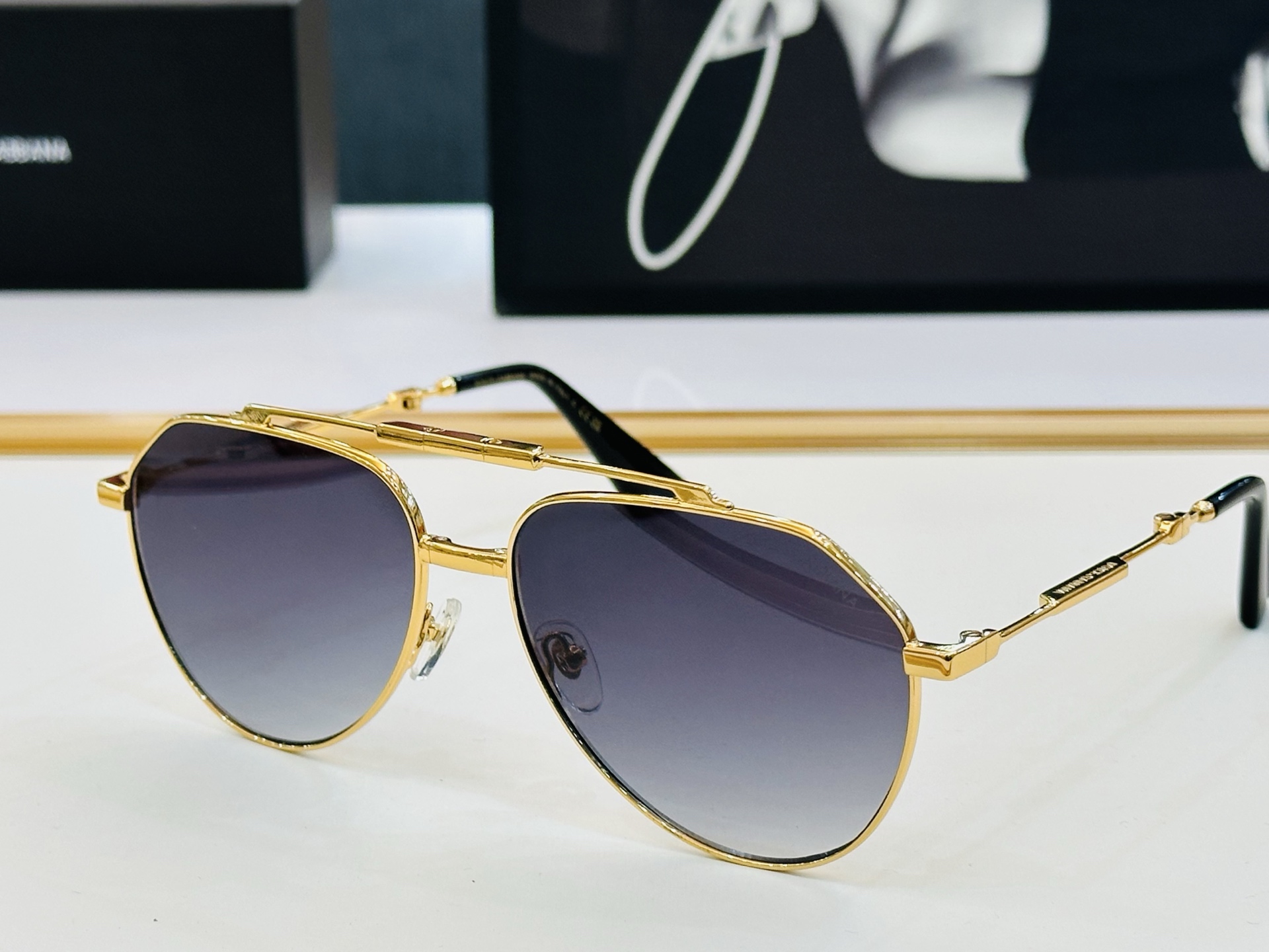 🆕 官网款 🔺DOLCE&GABBAN*🔻DG2302 Size：61口16-143  新颖独特🔝🔝bm