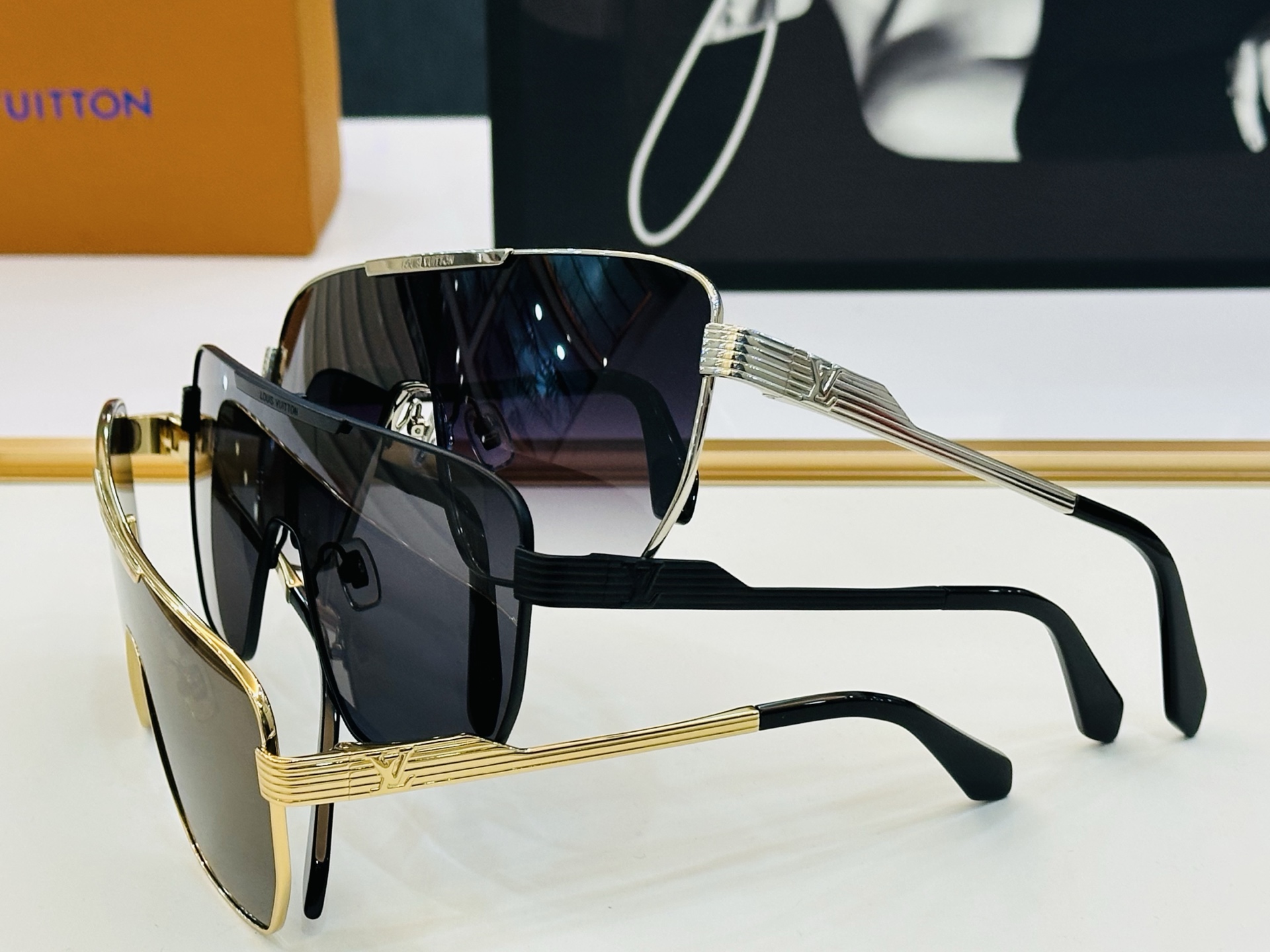 🆕🔺LOUIS VUITTO*🔻路易家 Z2080U 金属框架 方形款男款墨镜 size 148口3-1