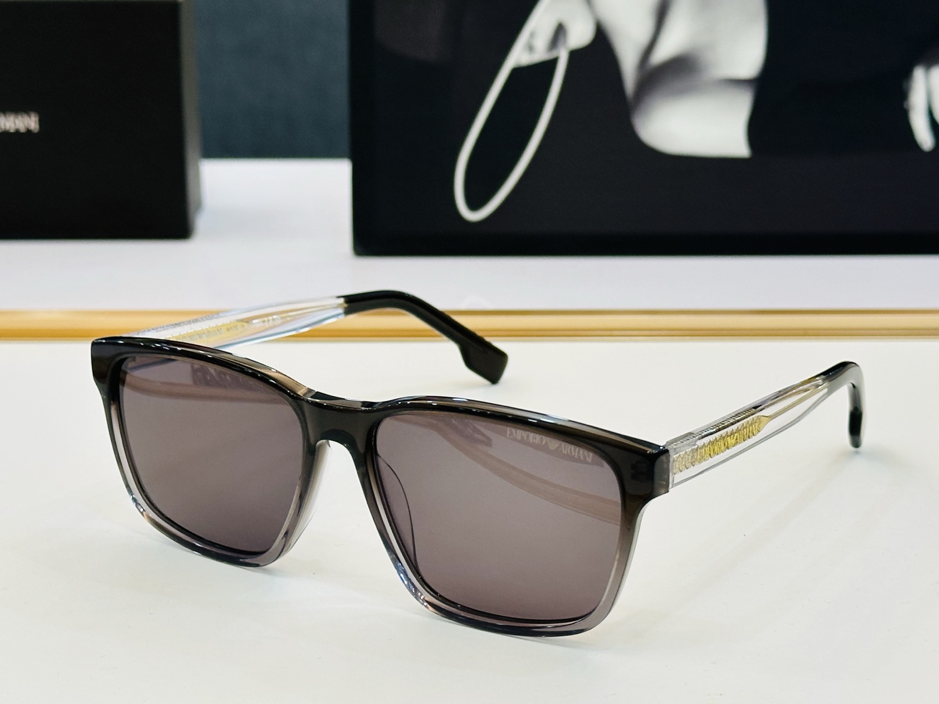 阿马尼 新款 EA4263 Size：55口17-145  Z📢📢👏高品质 