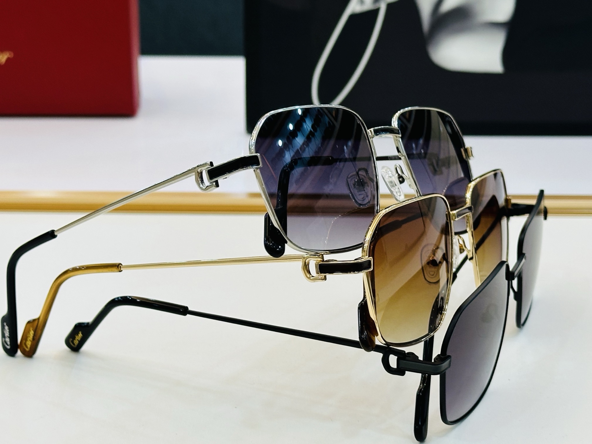 🆕 原版Cartie* 卡家 官网经典款 太阳镜 CT0519O Size：56口20-145 电镀工艺
