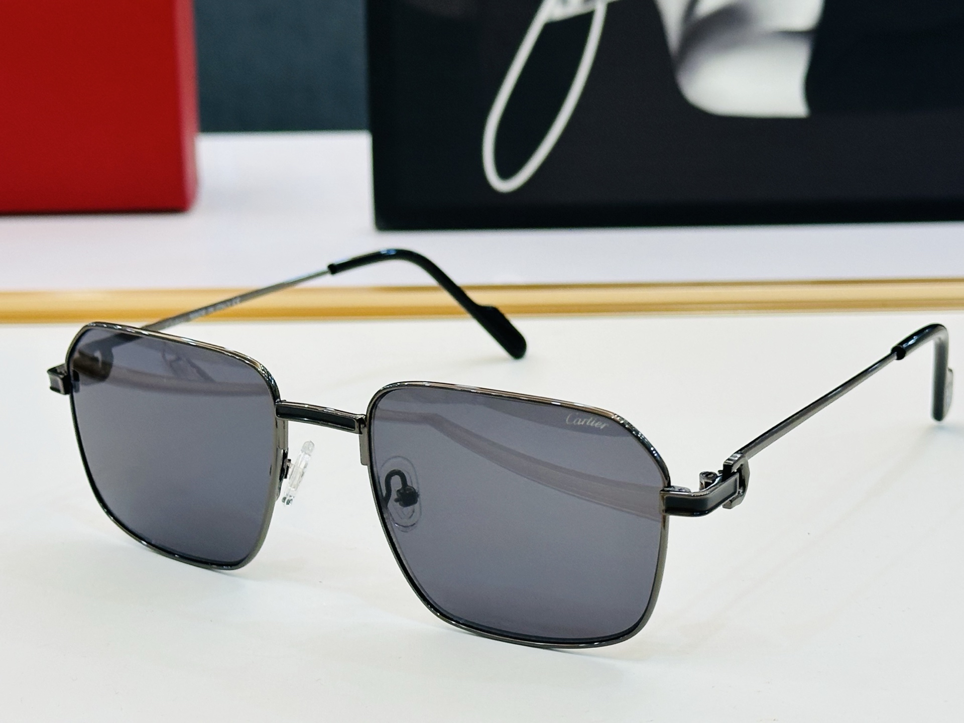🆕 原版Cartie* 卡家 官网经典款 太阳镜 CT0519O Size：56口20-145 电镀工艺