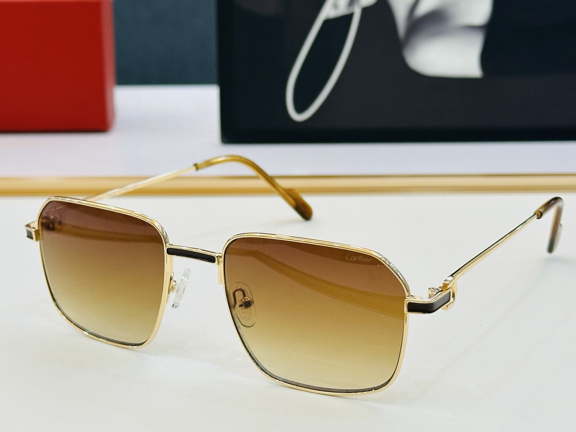 🆕 原版Cartie* 卡家 官网经典款 太阳镜 CT0519O Size：56口20-145 电镀工艺
