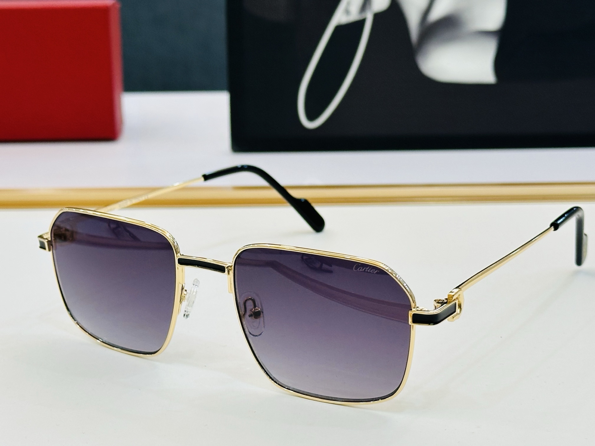 🆕 原版Cartie* 卡家 官网经典款 太阳镜 CT0519O Size：56口20-145 电镀工艺