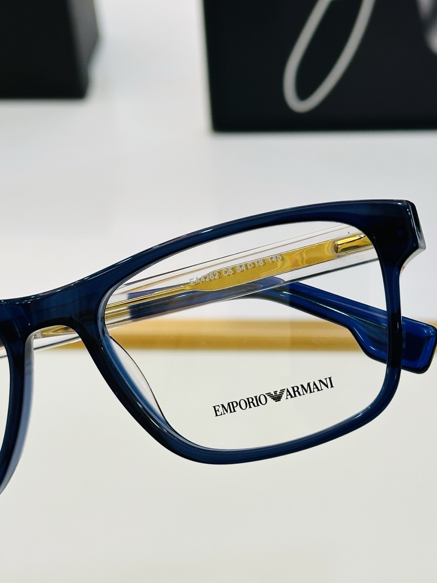 阿马尼 新款 EA4262  Size：54口18-145  Z📢📢👏高品质 