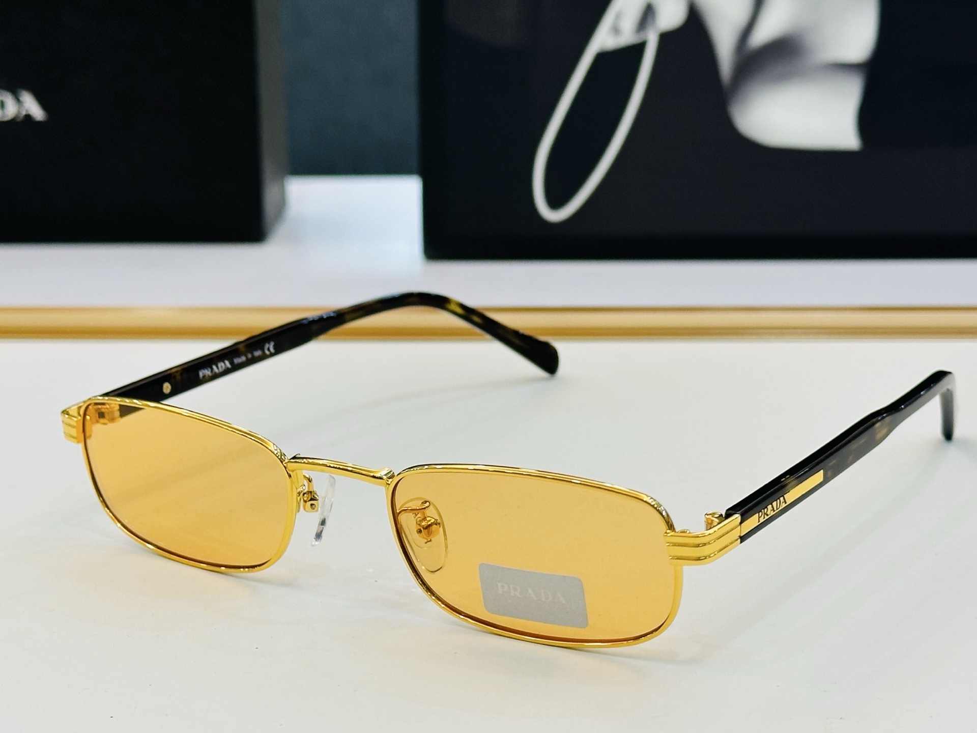🔺PRAD*🔻普家 PRB54S  Size：54口23-145    眼镜系列堪称精湛制作 彰显独特个