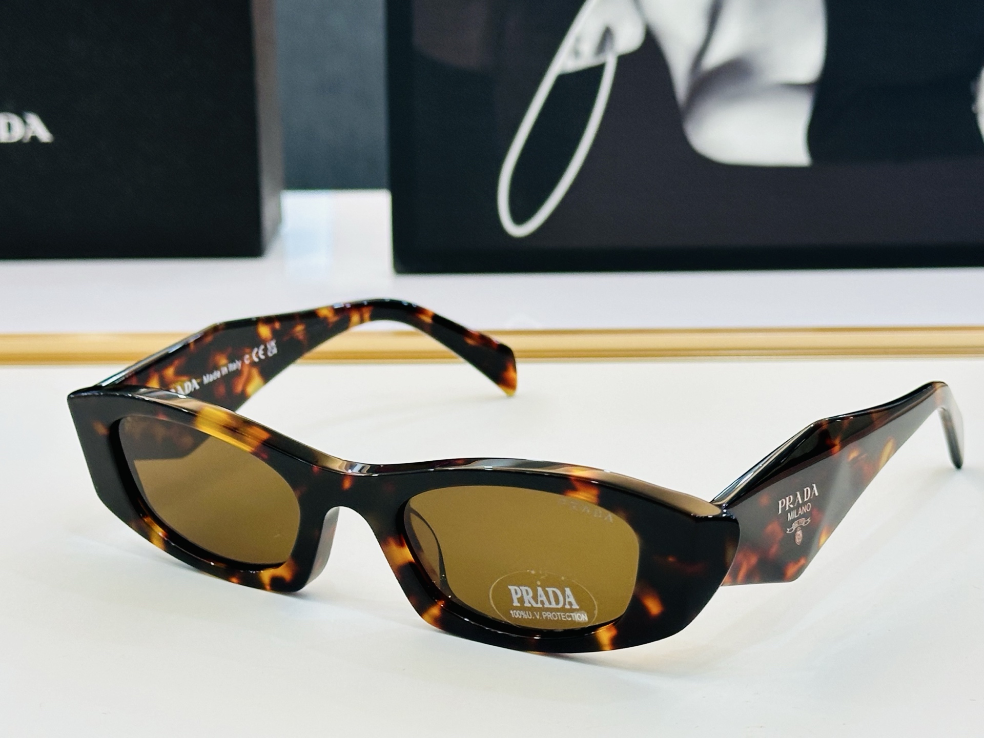🔺PRAD*🔻普家 OPRB16S Size：54口20-145   眼镜系列堪称精湛制作 彰显独特个 