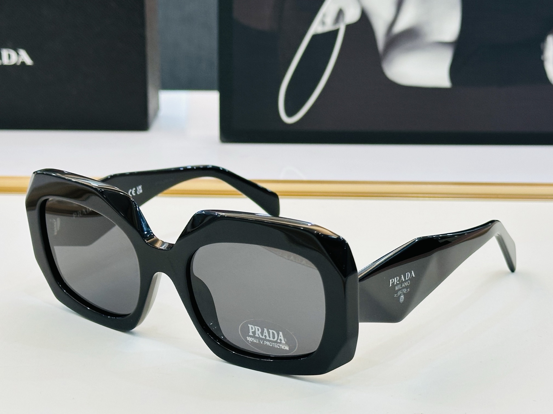 🔺PRAD*🔻普家 OPRB23S Size：54口20-145   眼镜系列堪称精湛制作 彰显独特个 