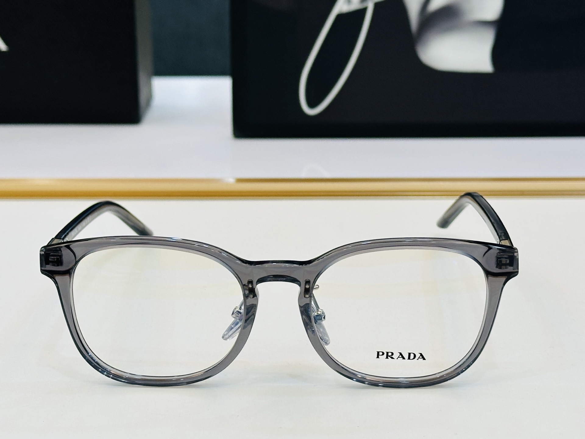 🔺PRAD*🔻普家 VPR12Z-D Size：51口20-140 眼镜系列堪称精湛制作 彰显独特个性 