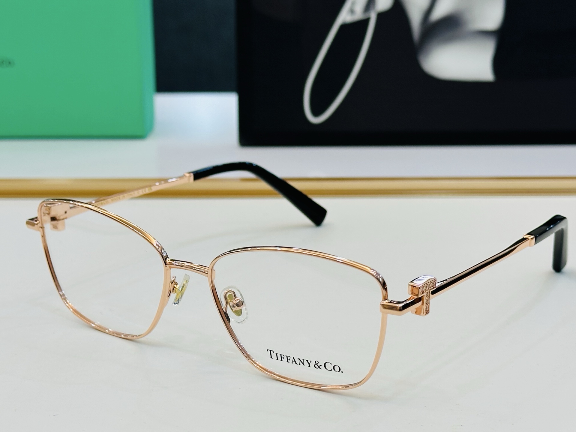 蒂芙家 Tiffany & CO. TF1160B Size：58口17-140 时尚太阳镜架 👍L多色