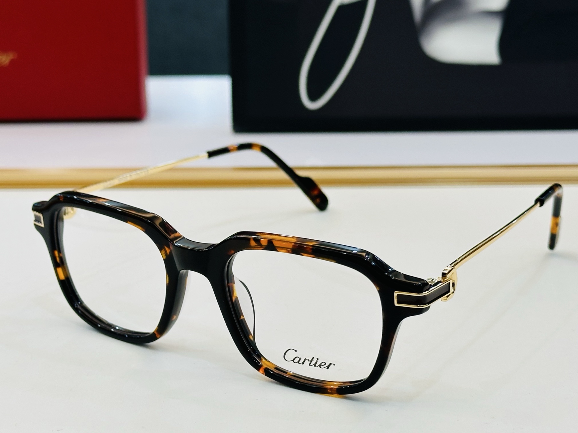 Cartier-卡家 ✨CT0521O Size：49口20-145 不挑脸型 简约大气 时尚休闲 👌👃
