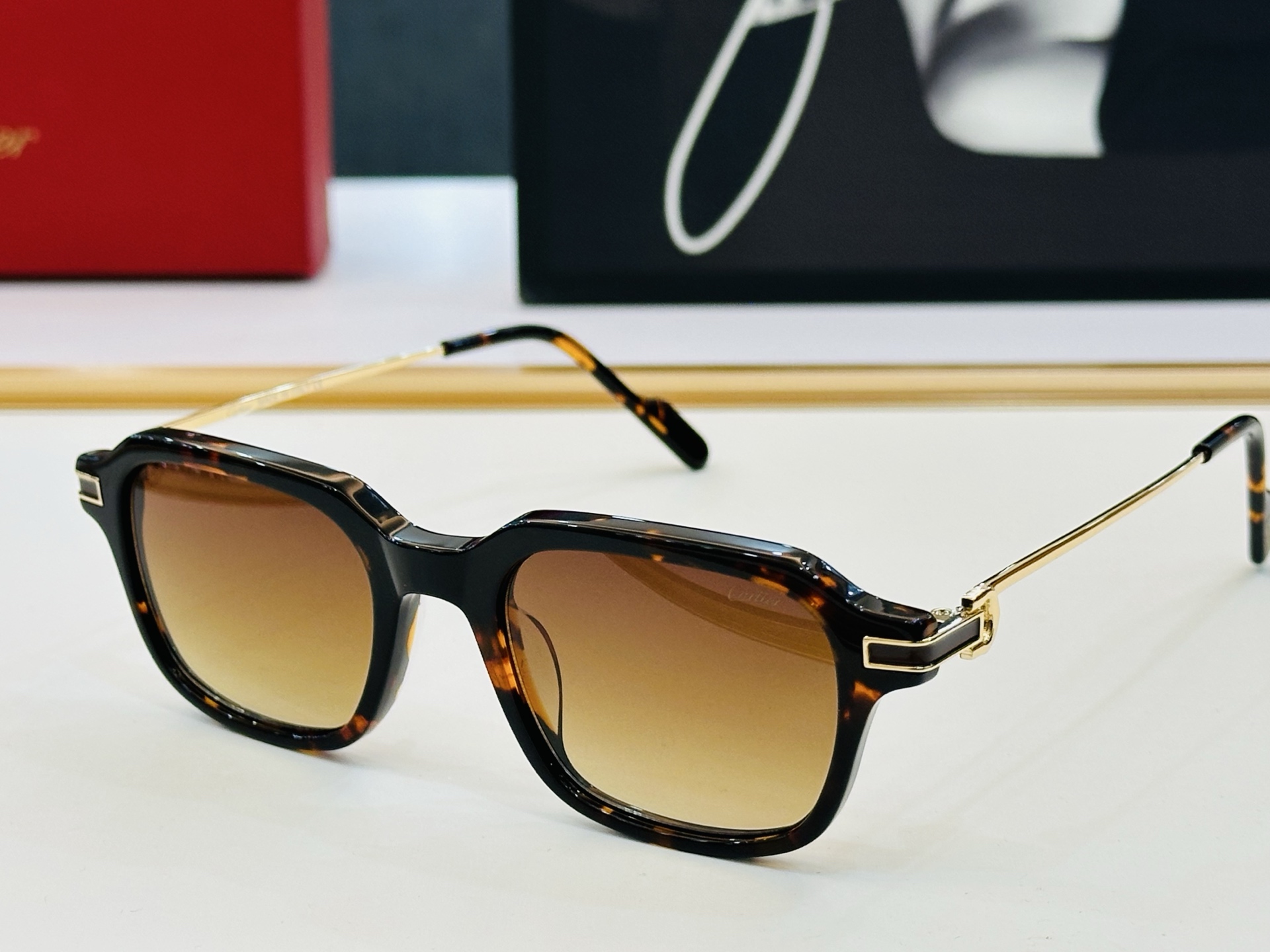 Cartier-卡家 ✨CT0521O Size：49口20-145 不挑脸型 简约大气 时尚休闲 👌👃