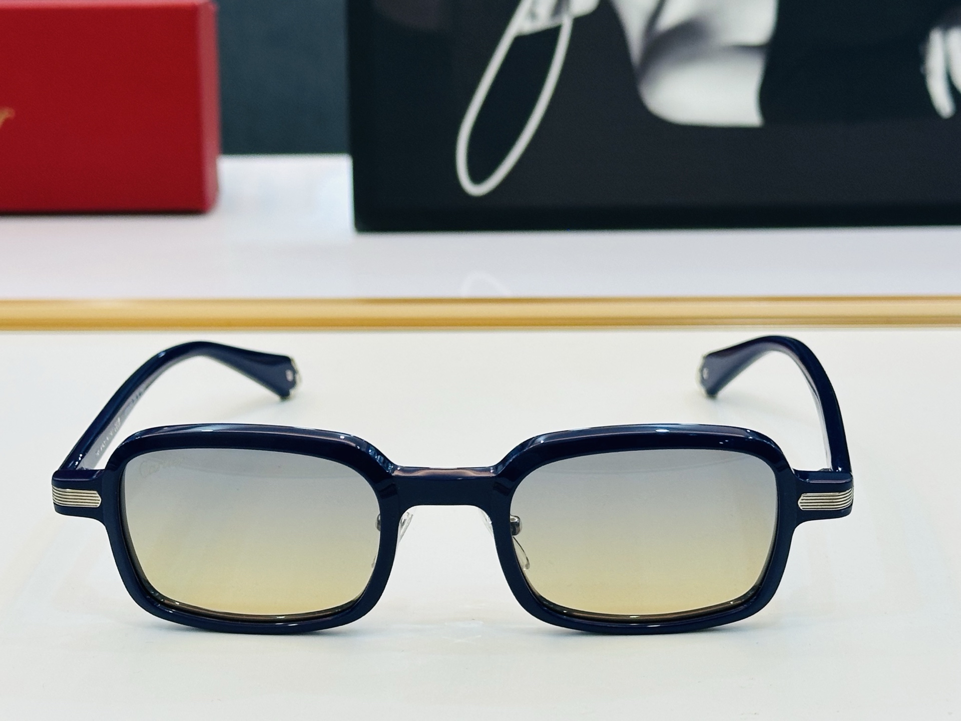 Cartie* 卡家 太阳镜 CT0539S  Size：55口21-145 电镀工艺精湛气质十足！CC