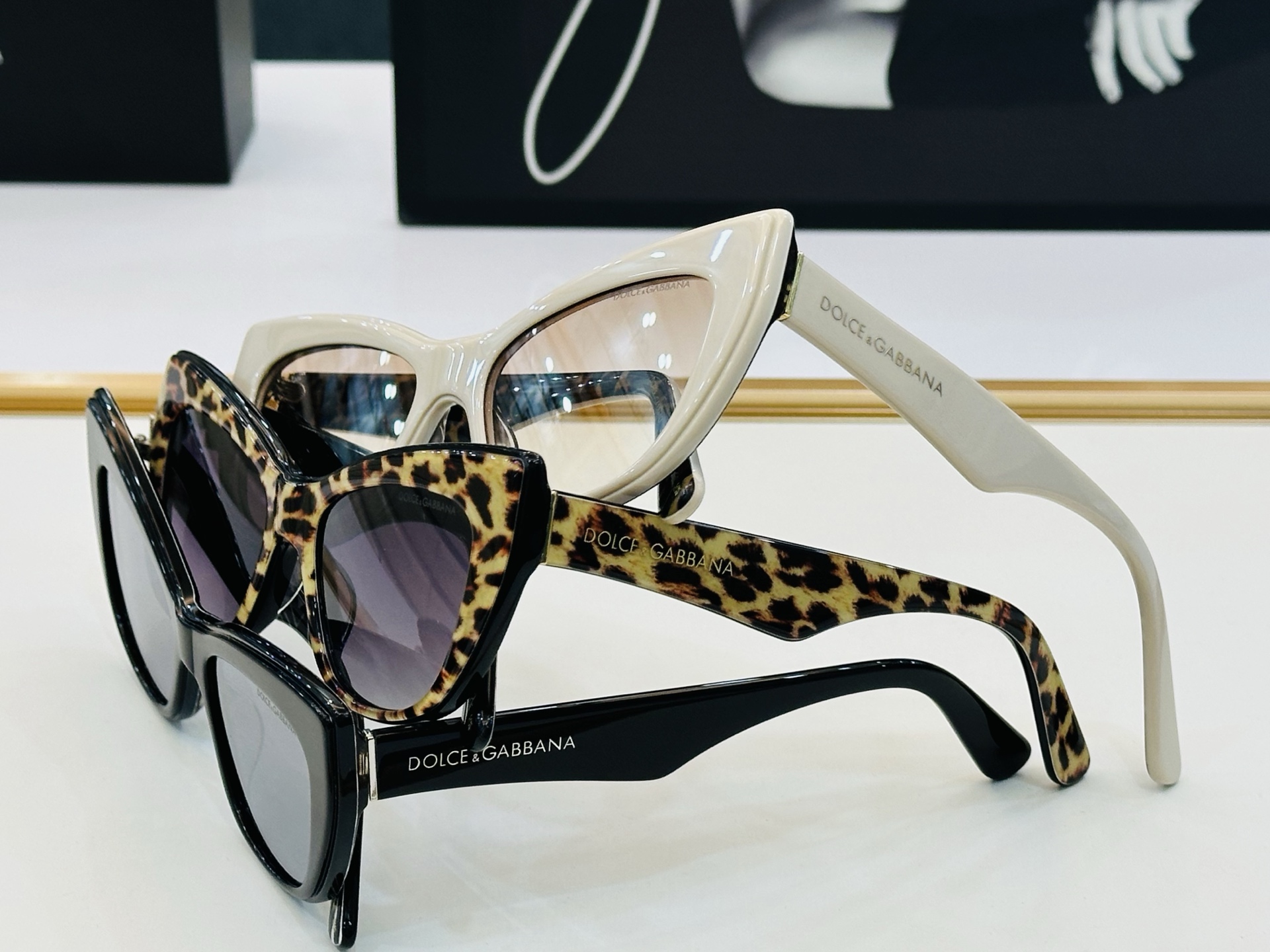 🆕 官网款 🔺DOLCE&GABBAN*🔻DG4417 Size：54口18-145 新颖独特🔝🔝b美艳