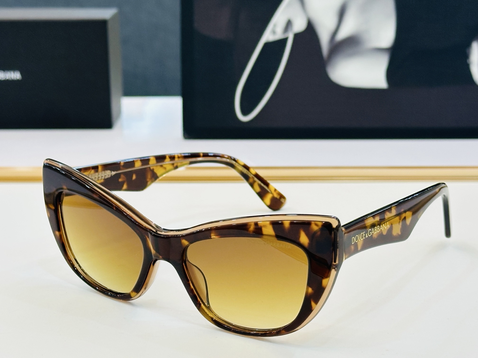 🆕 官网款 🔺DOLCE&GABBAN*🔻DG4417 Size：54口18-145 新颖独特🔝🔝b美艳