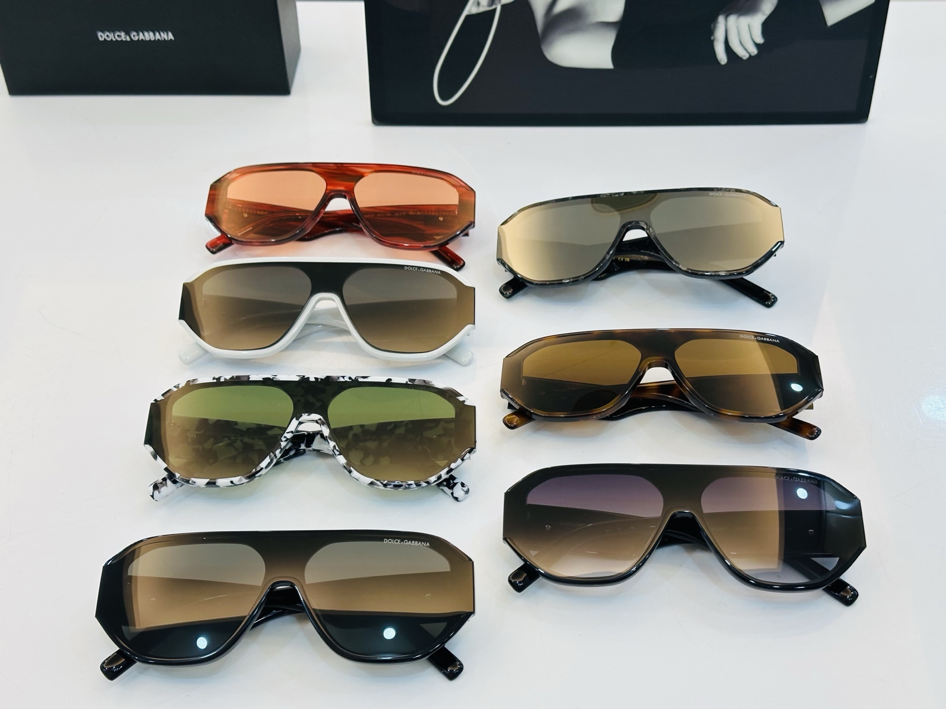 🆕 官网款 🔺DOLCE&GABBAN*🔻DG4481F  Size：56口15-145 新颖独特🔝🔝b