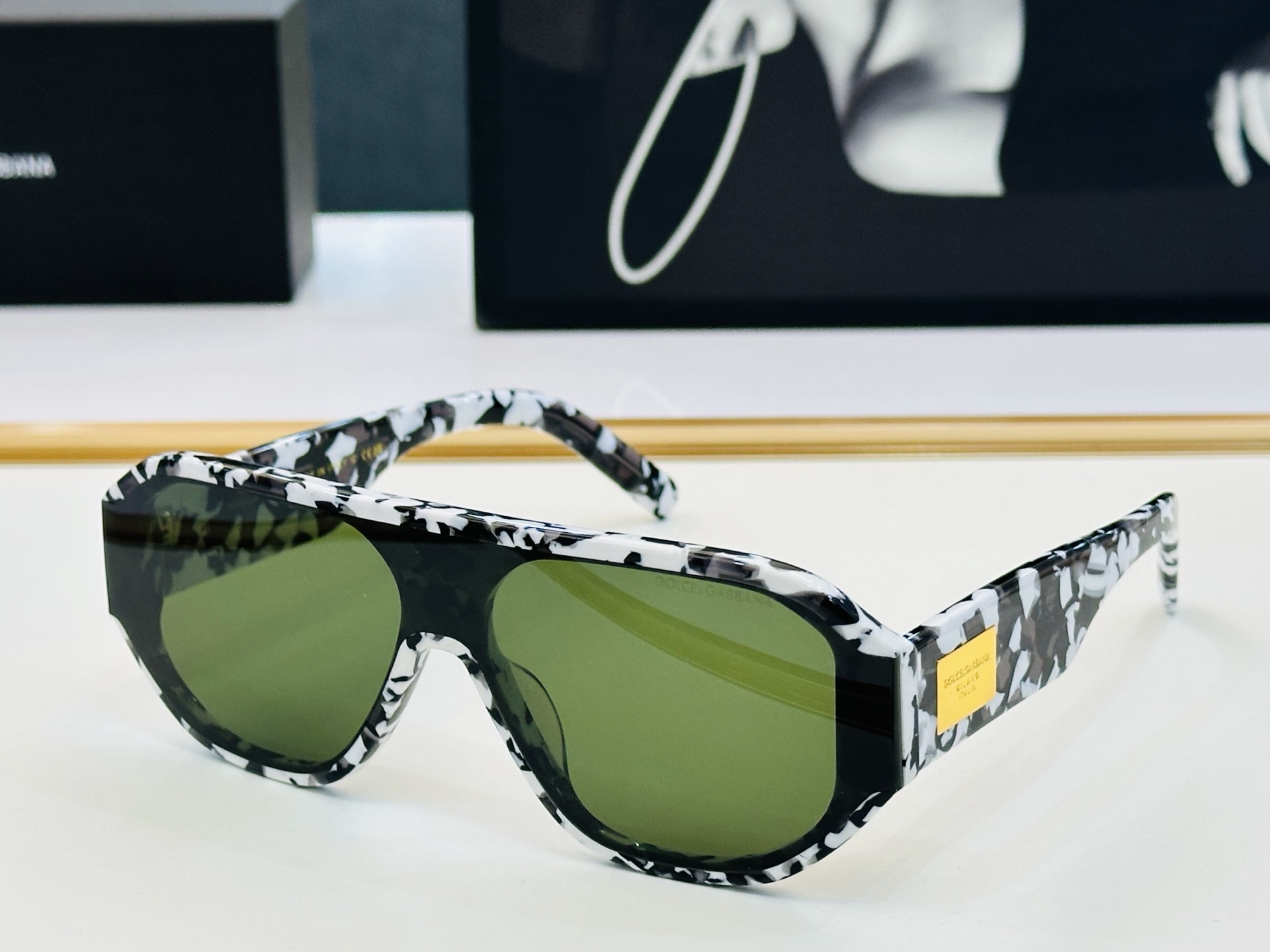 🆕 官网款 🔺DOLCE&GABBAN*🔻DG4481F  Size：56口15-145 新颖独特🔝🔝b