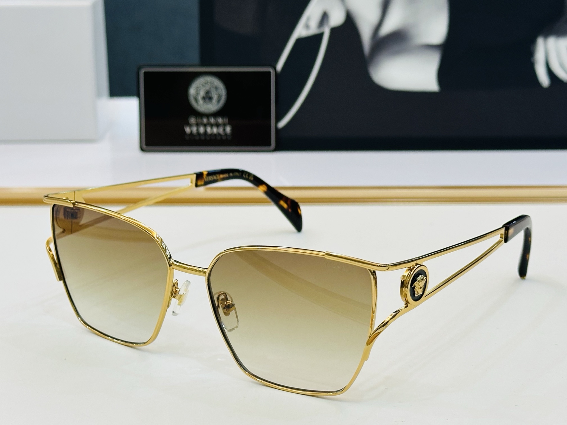 🎉🎉范思家 VERSACE✨VE2293  Size：60口16-140  ✨q有范 