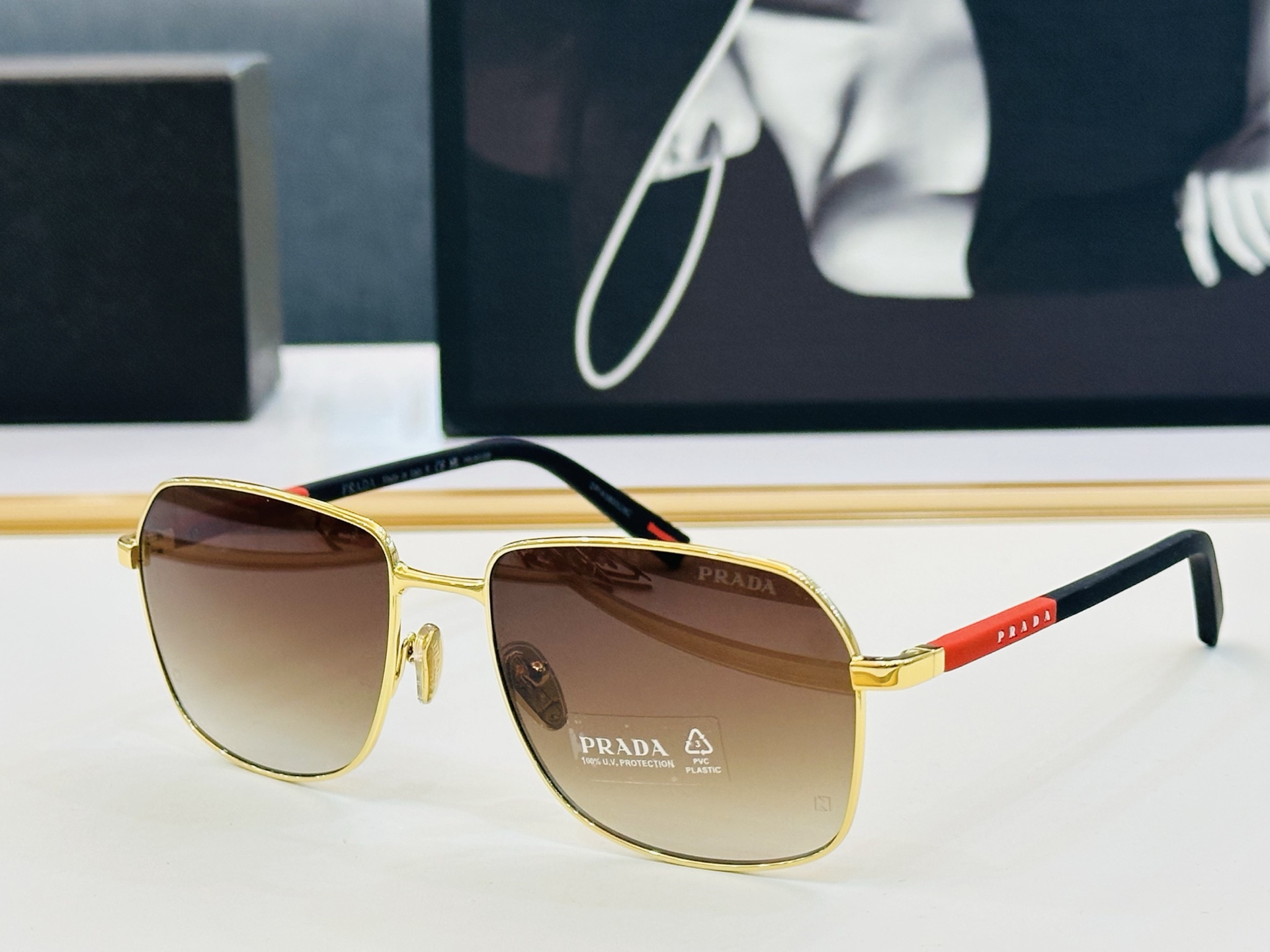 🔺PRAD*🔻普家 SPS A51 Size：57口18-145    眼镜系列堪称精湛制作 彰显独特个