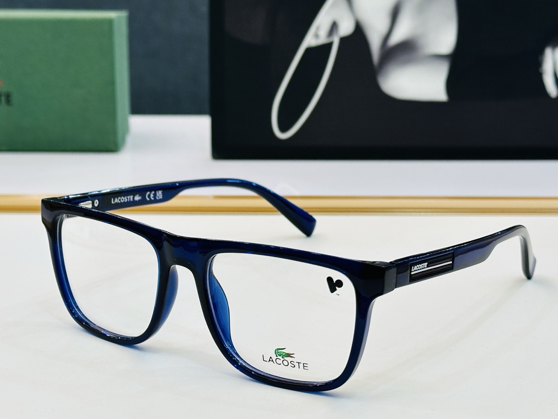 🆕 鳄鱼 LACOSTE 最新款L2978 Size：53口18-145 💫💫时尚舒适  💍J超轻 配光