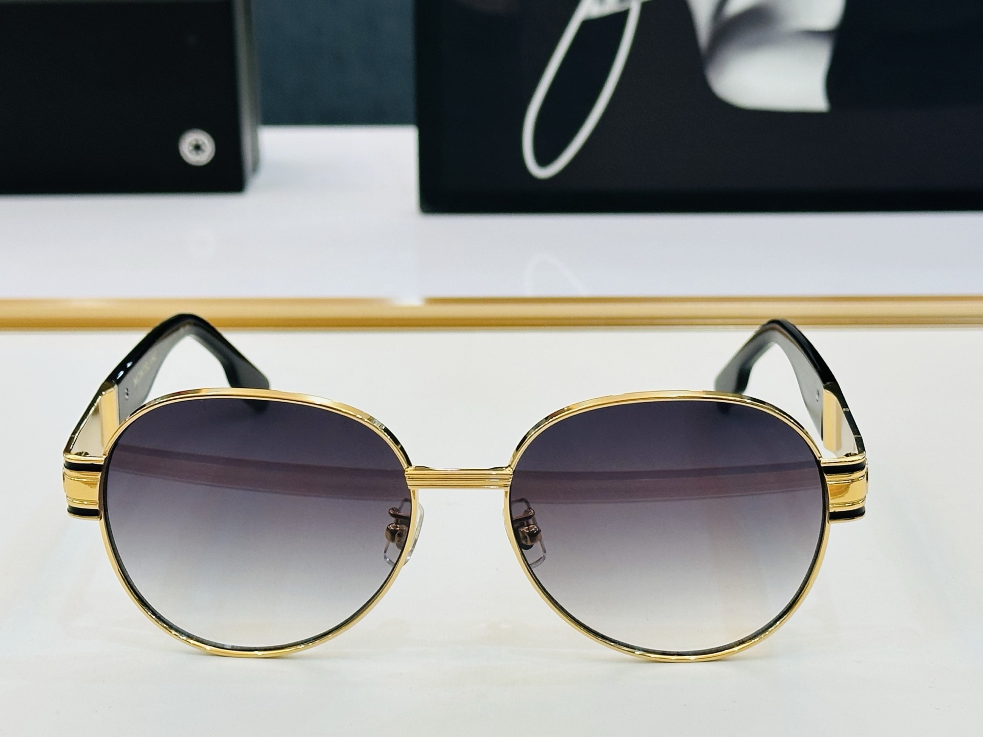 MB3016S Size：59口17-145  🌤万宝龙  非常能彰显一个人的品味品质做工稳实 K太阳镜