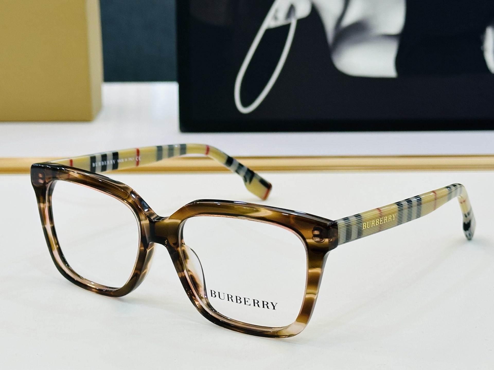 新款 BURBERR*🔻巴家 BE2370百搭镜架Size：53口19-145   🌲🌲🌲板材框 Z多色