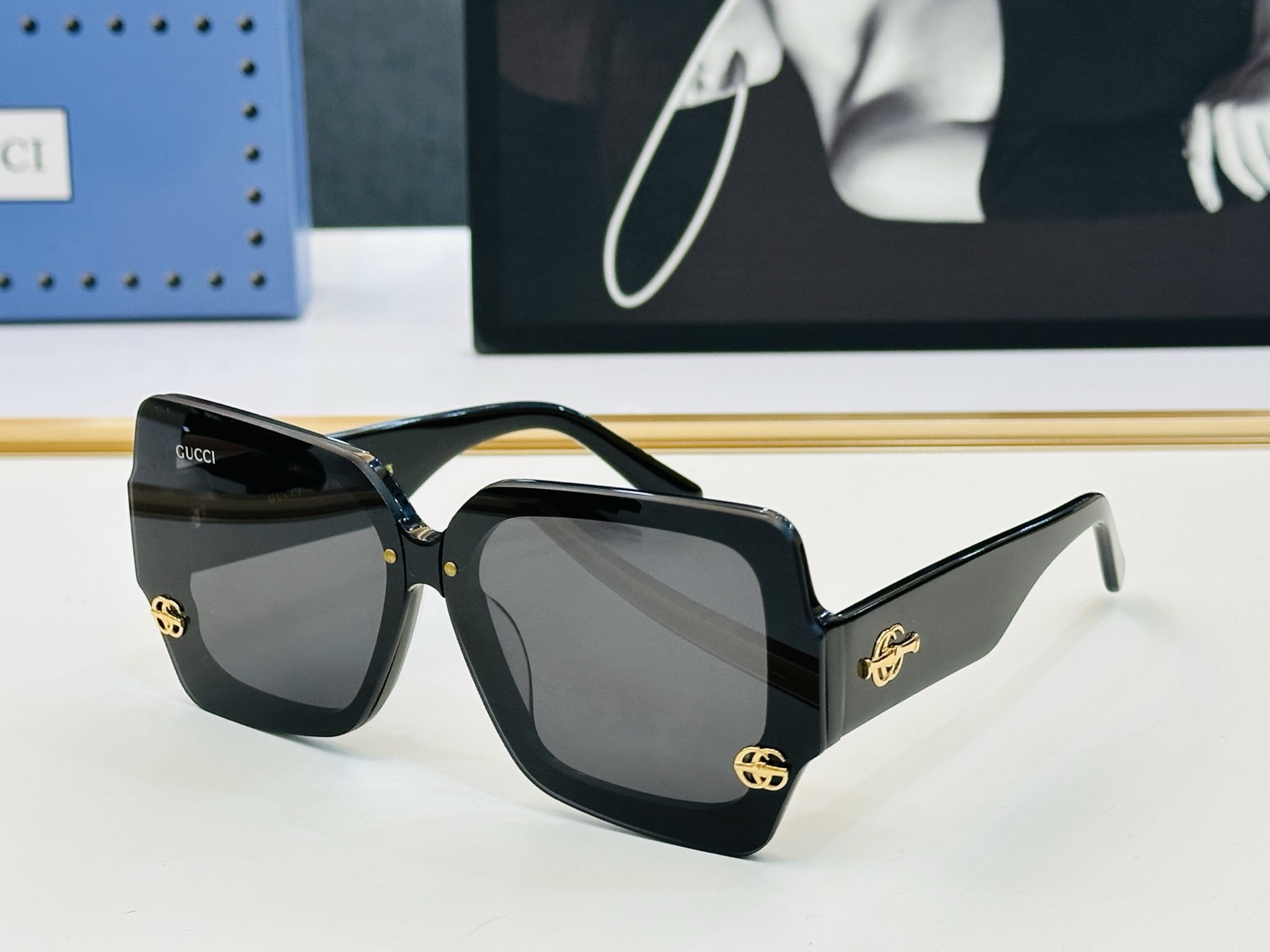 🔺GUCC*🔻 古家GG1630 Size：55口17-145 原版墨镜搭配镜框🔝🔝时尚靓丽 J个性十足