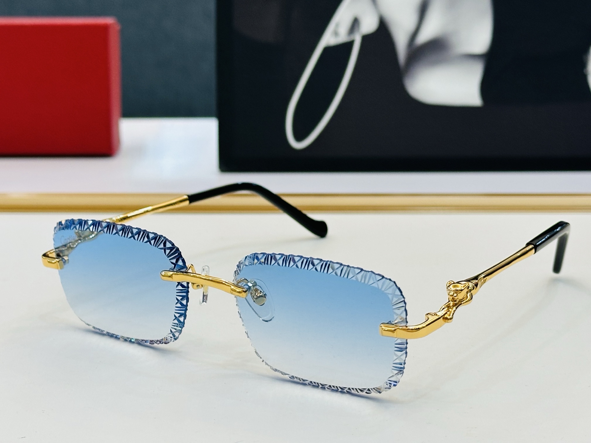 🆕 原版Cartie* 卡家 官网经典款 太阳镜 CT0281O Size：56口17-135 电镀工艺