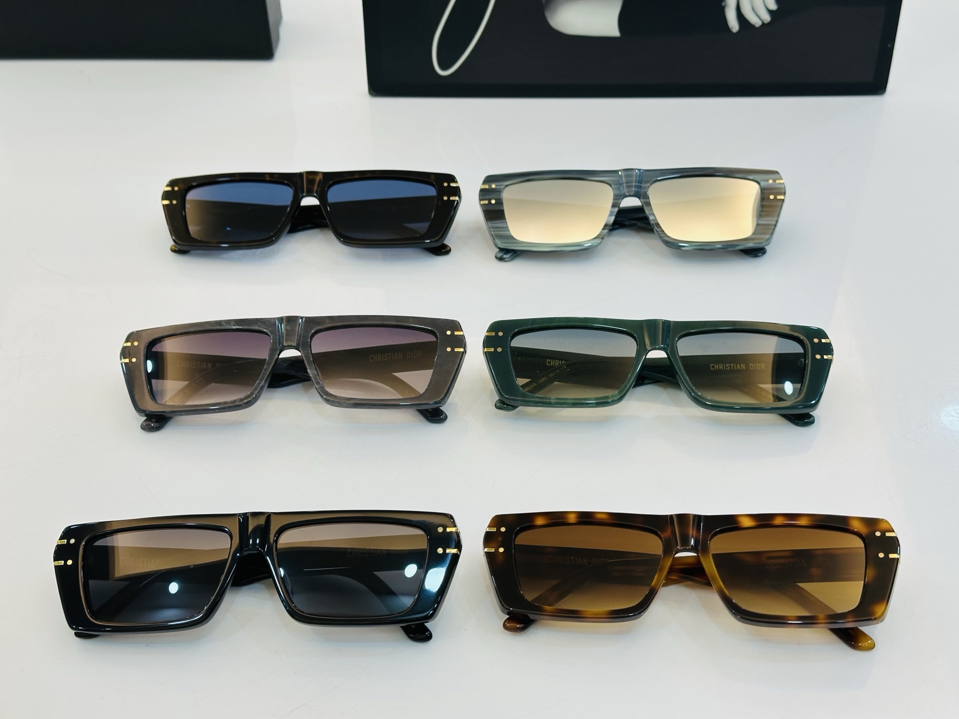 🔻🔻🔻DIO* 迪家 DSGTS2UXR Size：56口16-145   春夏款墨镜 😎🔆。。搭配镜腿