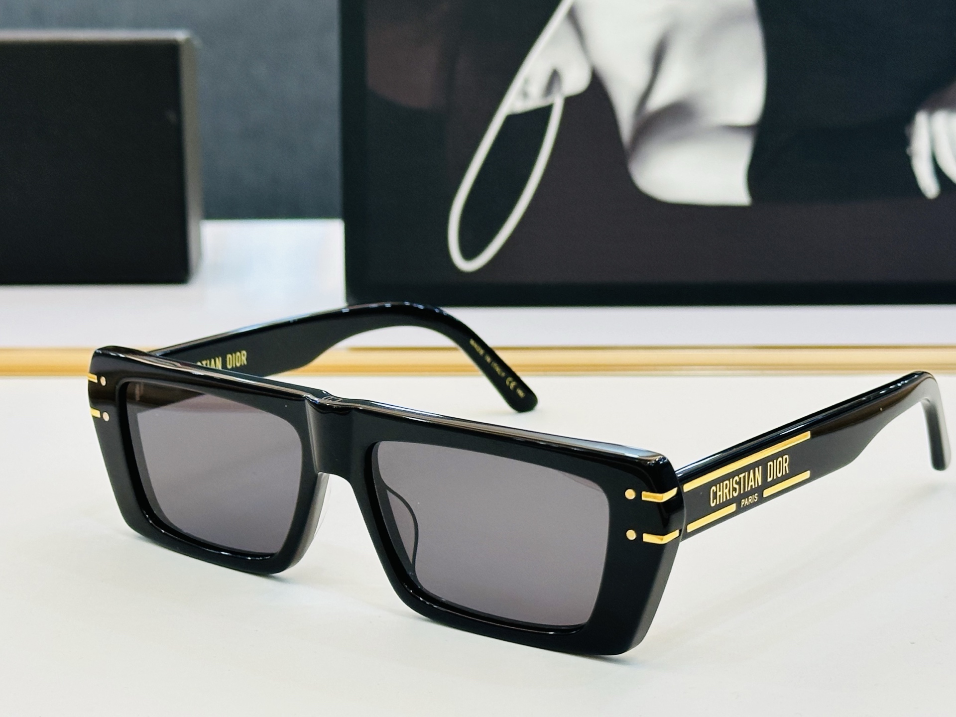 🔻🔻🔻DIO* 迪家 DSGTS2UXR Size：56口16-145   春夏款墨镜 😎🔆。。搭配镜腿